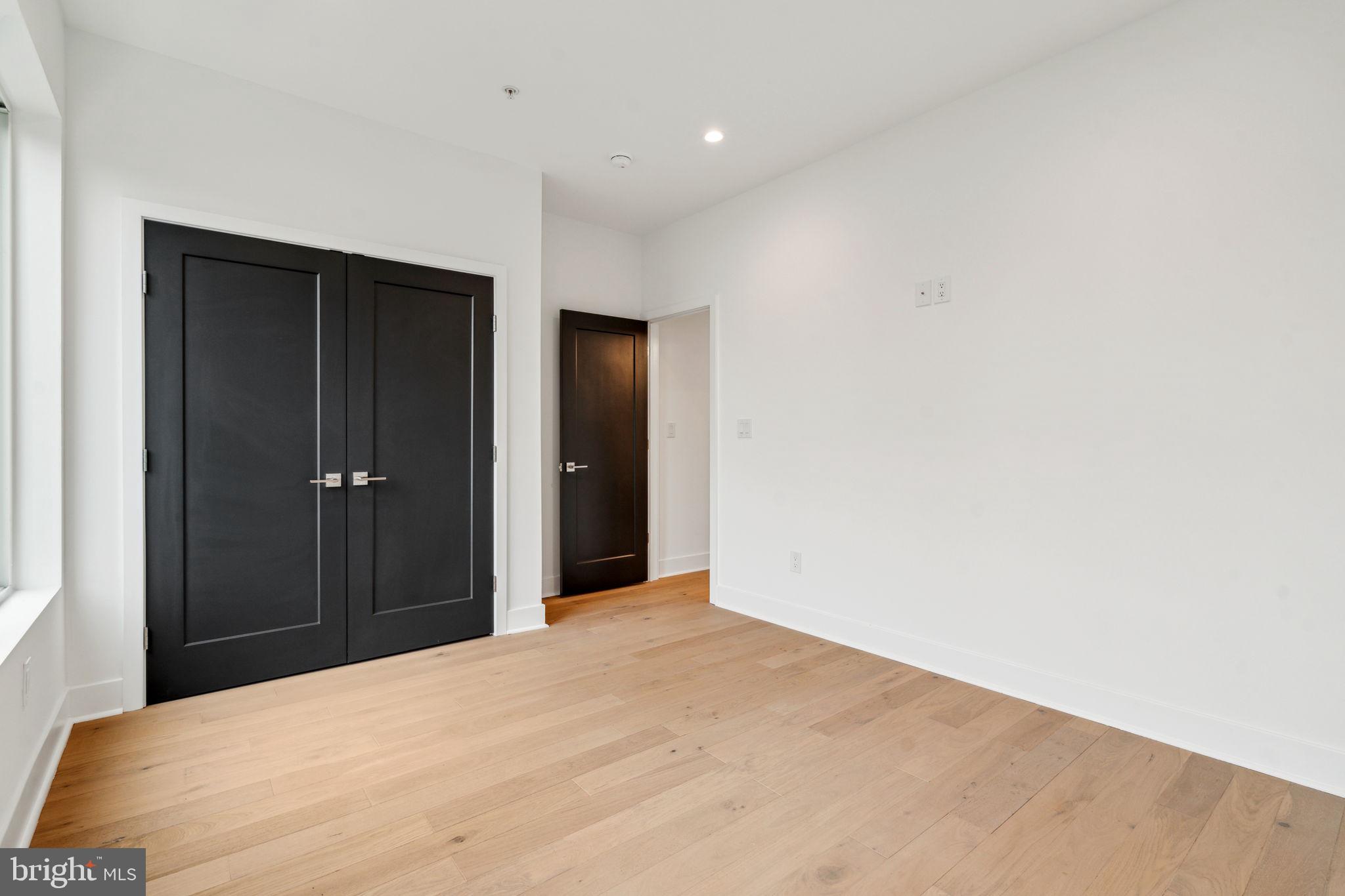 GRAYS FERRY - Residential