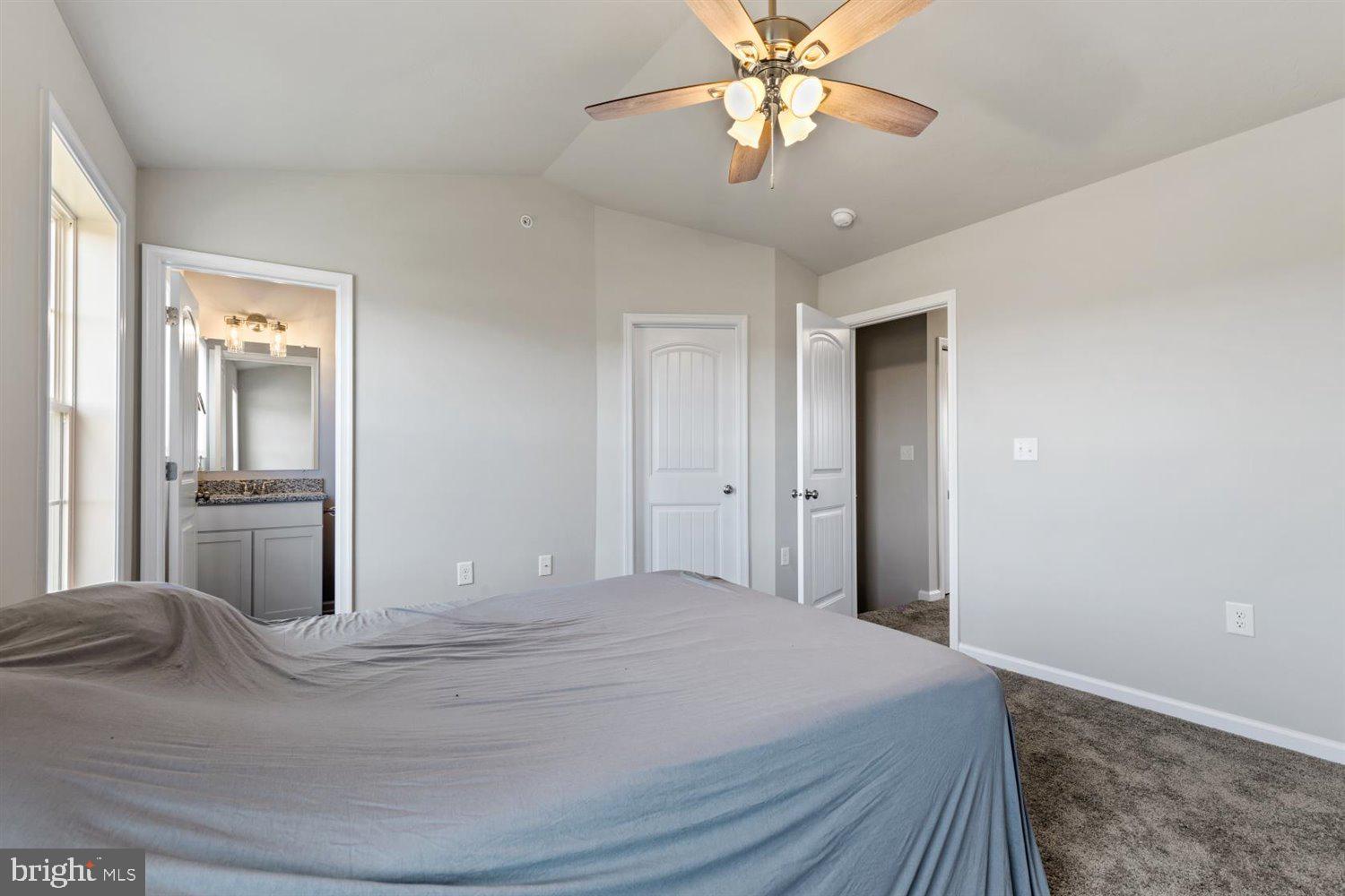 HUDSON RIDGE - Residential