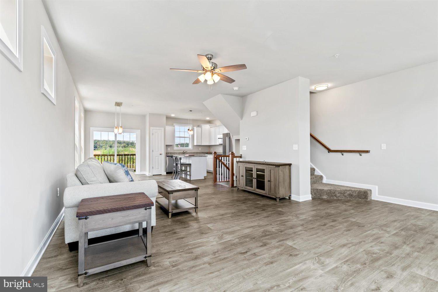 HUDSON RIDGE - Residential