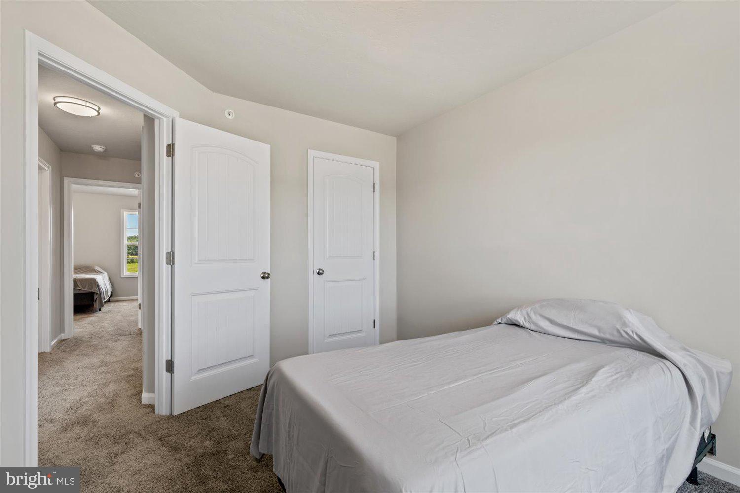 HUDSON RIDGE - Residential