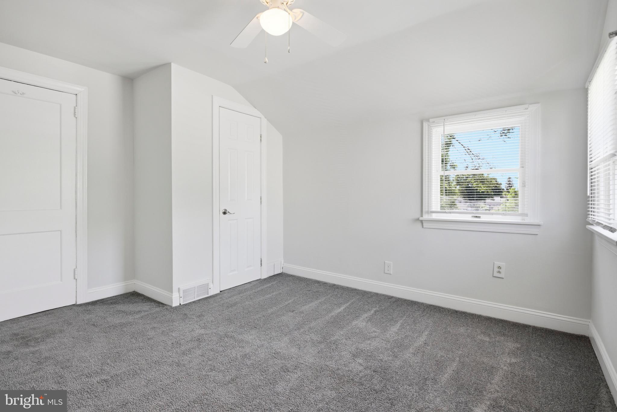 ARONIMINK ESTATES - Residential