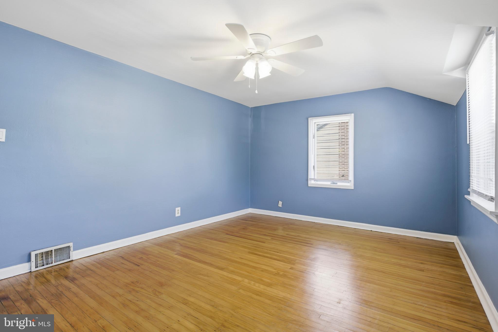 ARONIMINK ESTATES - Residential