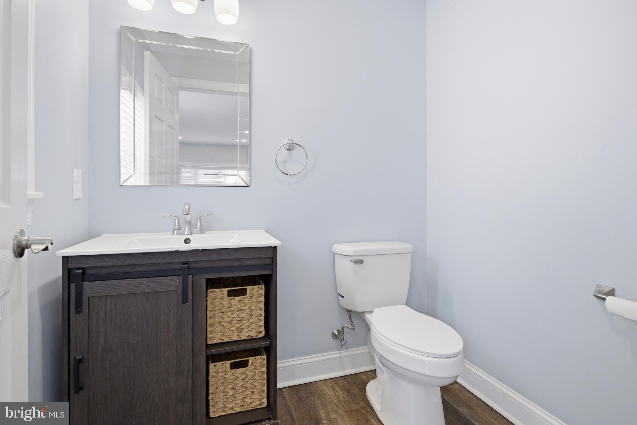 ARONIMINK ESTATES - Residential