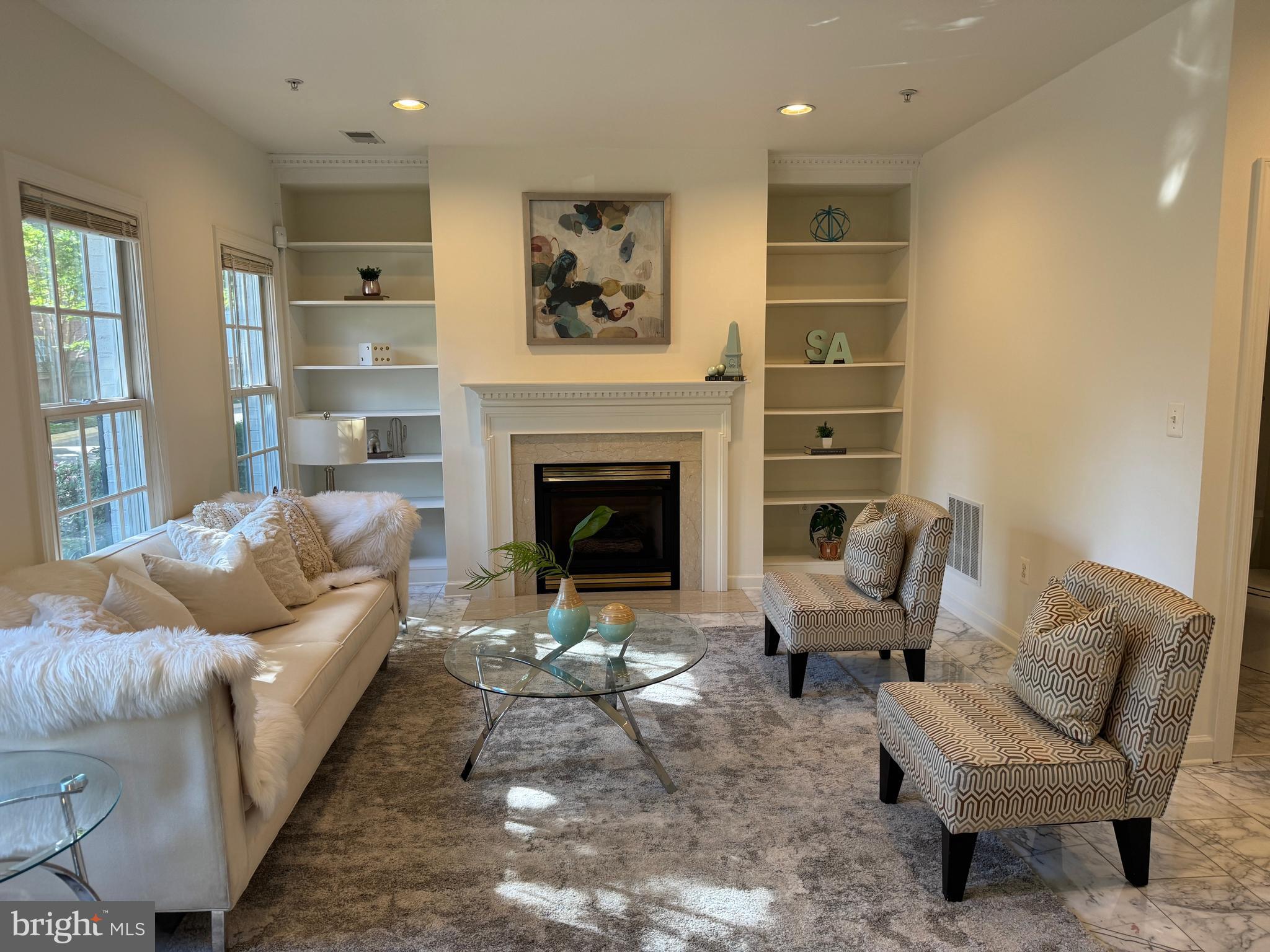 MCLEAN RIDGE - Residential Lease