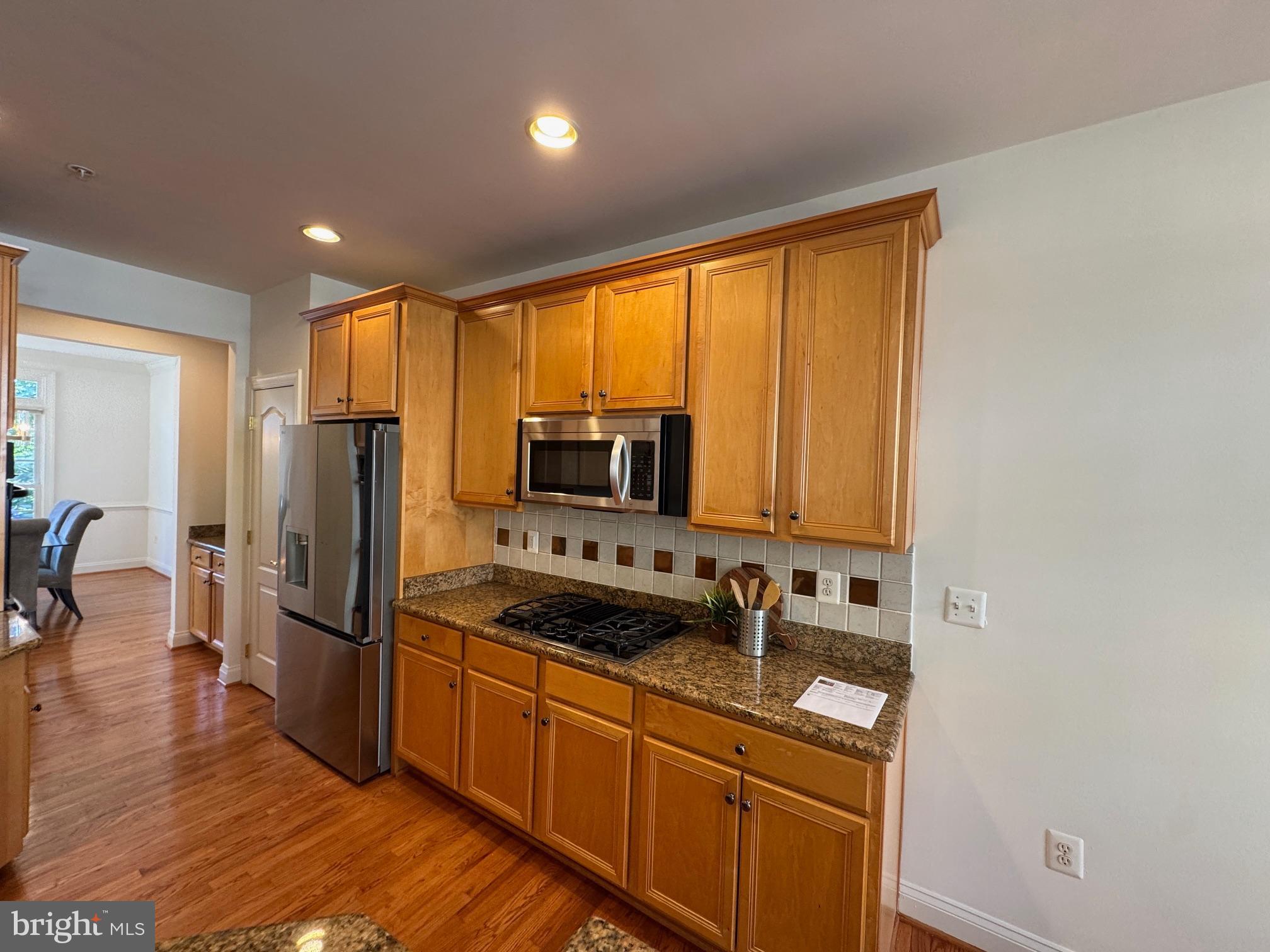 MCLEAN RIDGE - Residential Lease