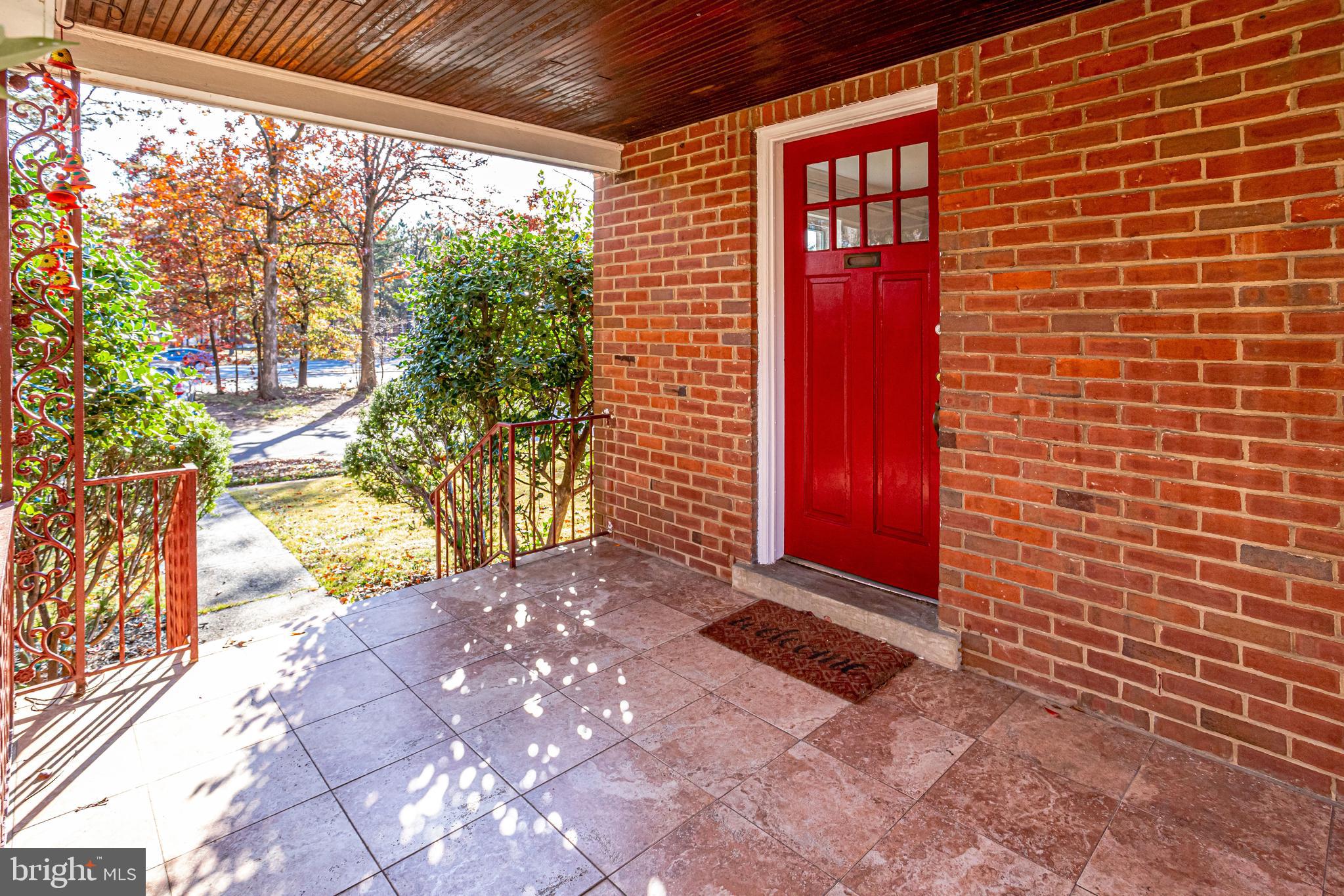 ARLINGTON FOREST - Residential Lease