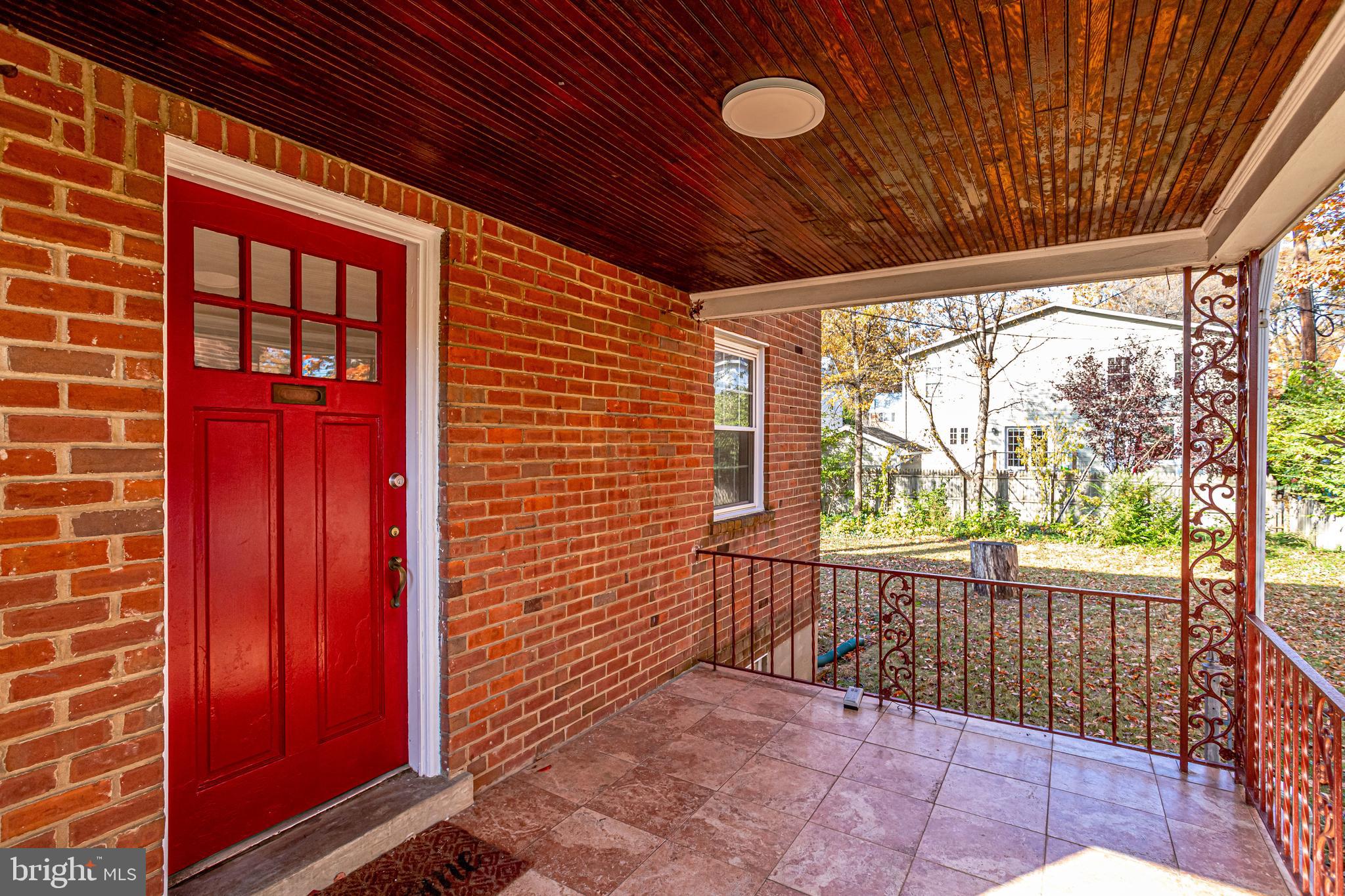 ARLINGTON FOREST - Residential Lease