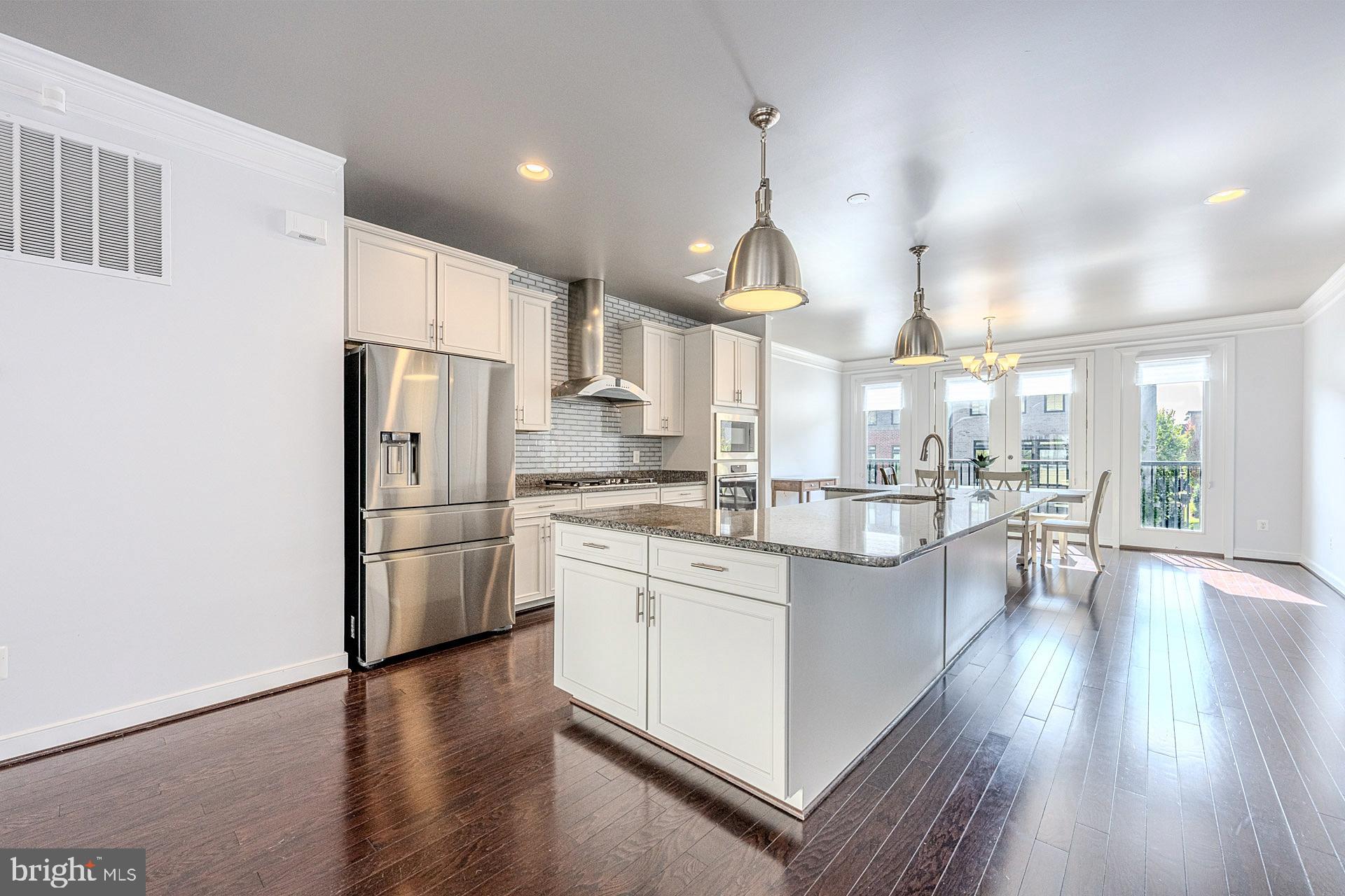 BRAMBLETON TOWN CENTER - Residential