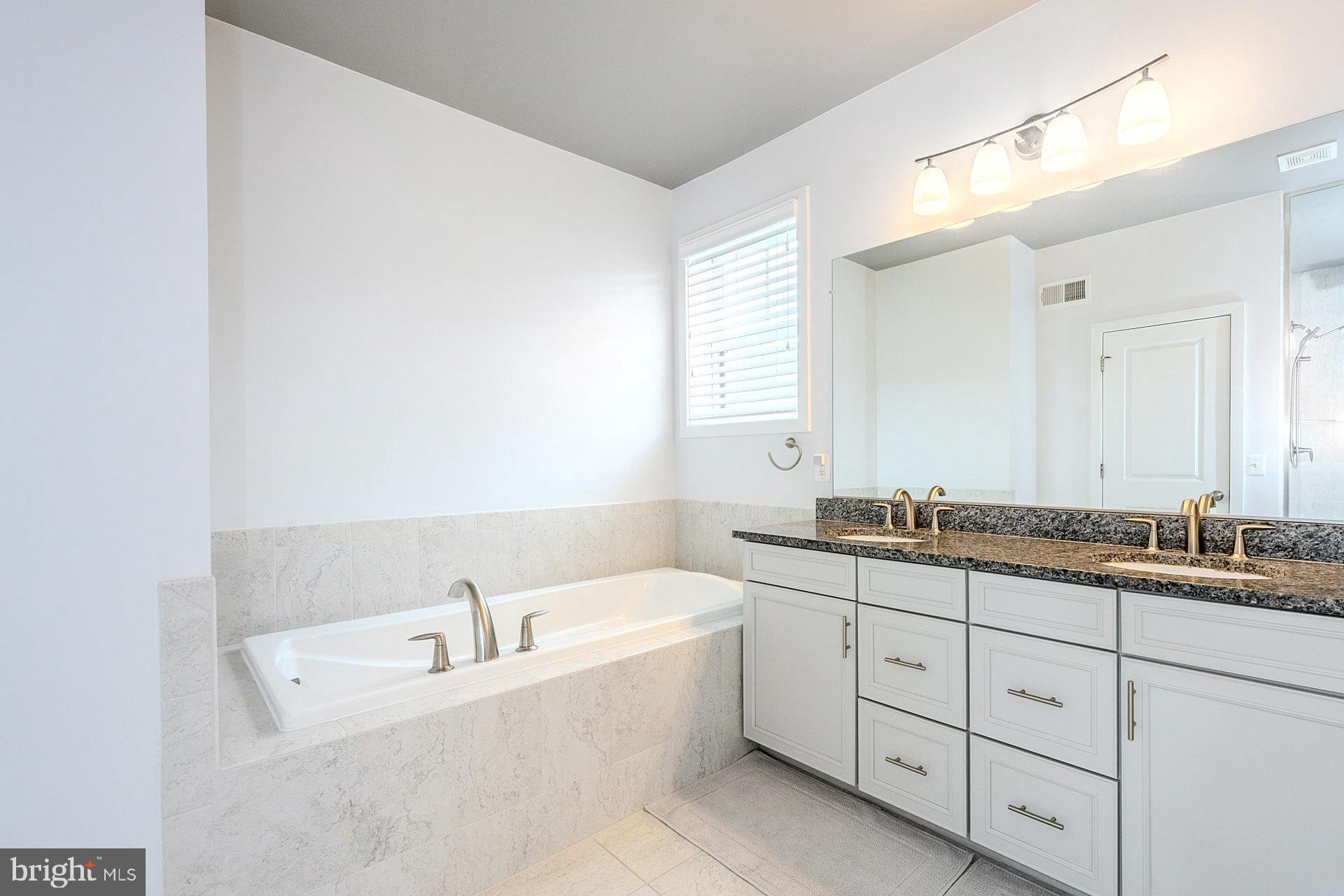 BRAMBLETON TOWN CENTER - Residential