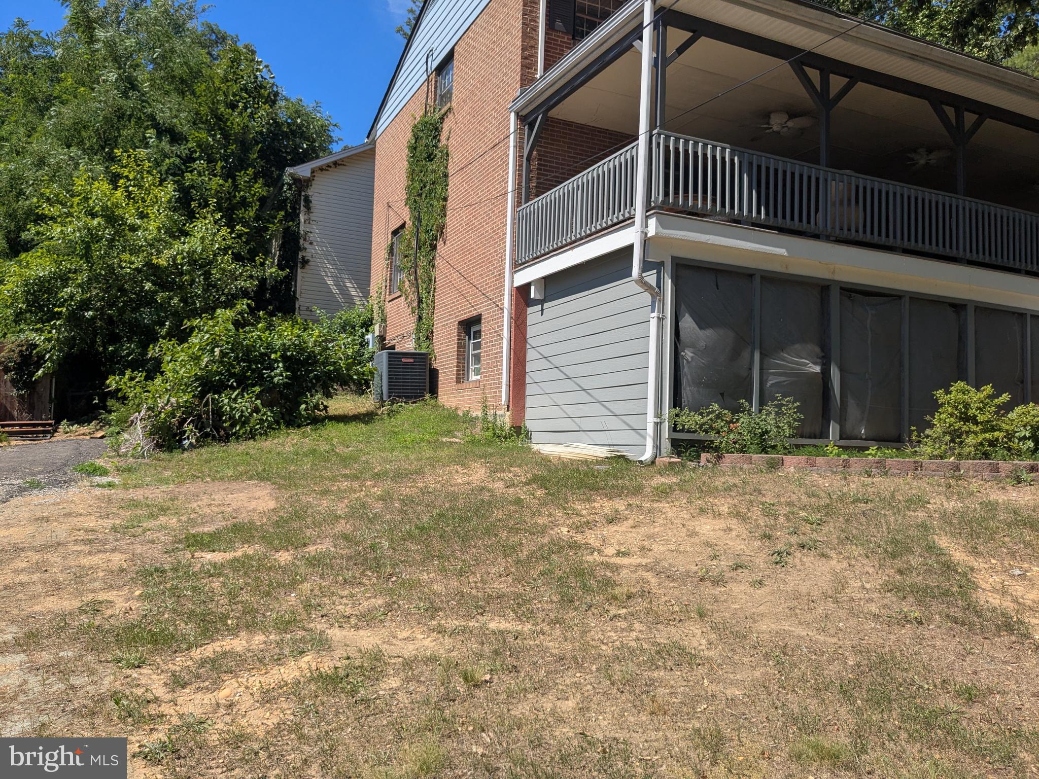 HUNTER ESTATES - Residential