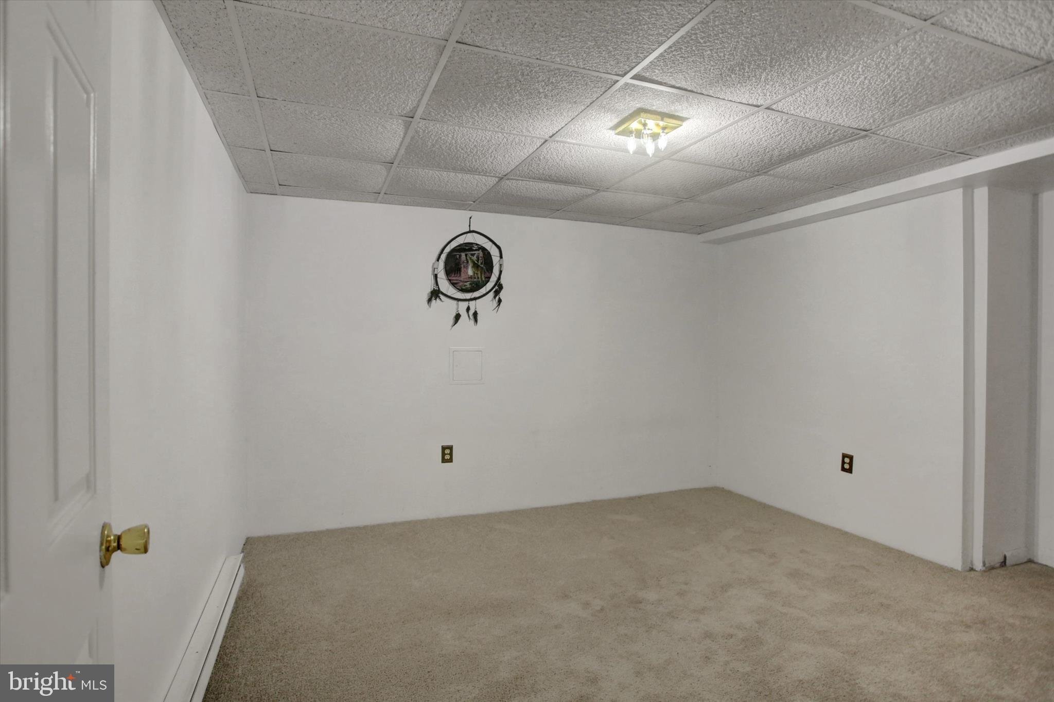 GLADE MANOR - Residential