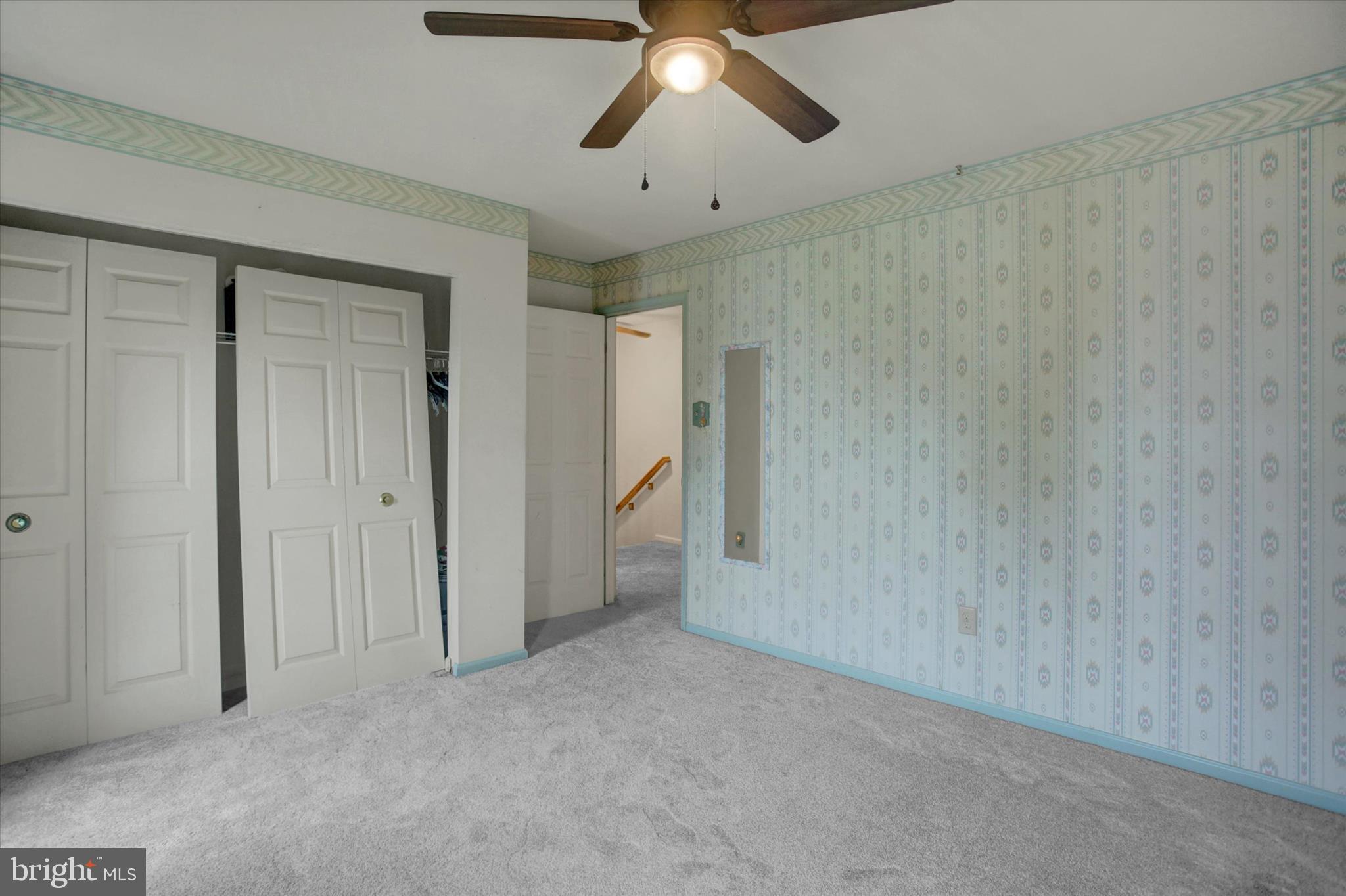 GLADE MANOR - Residential
