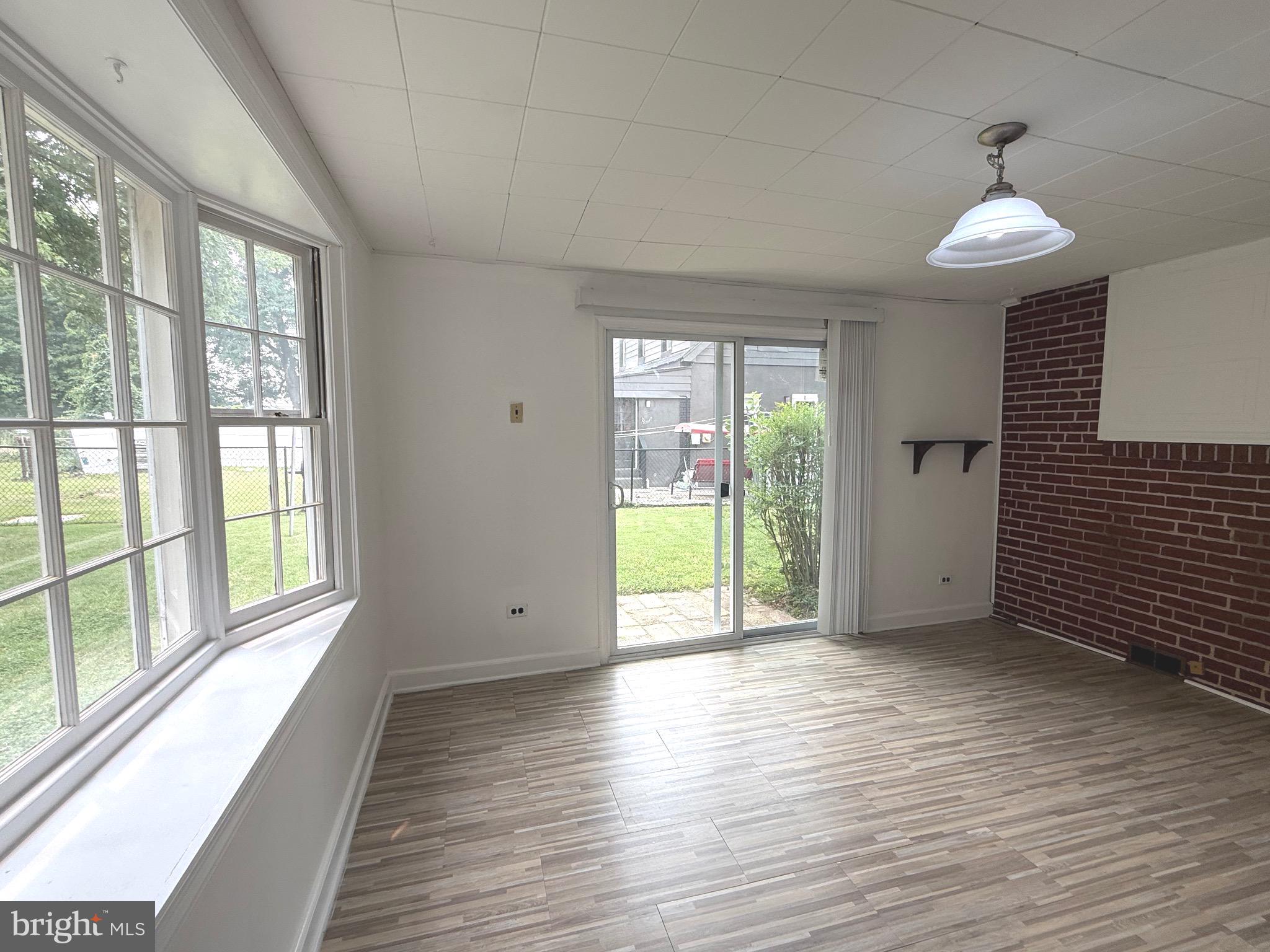 ROLLING VIEW - Residential