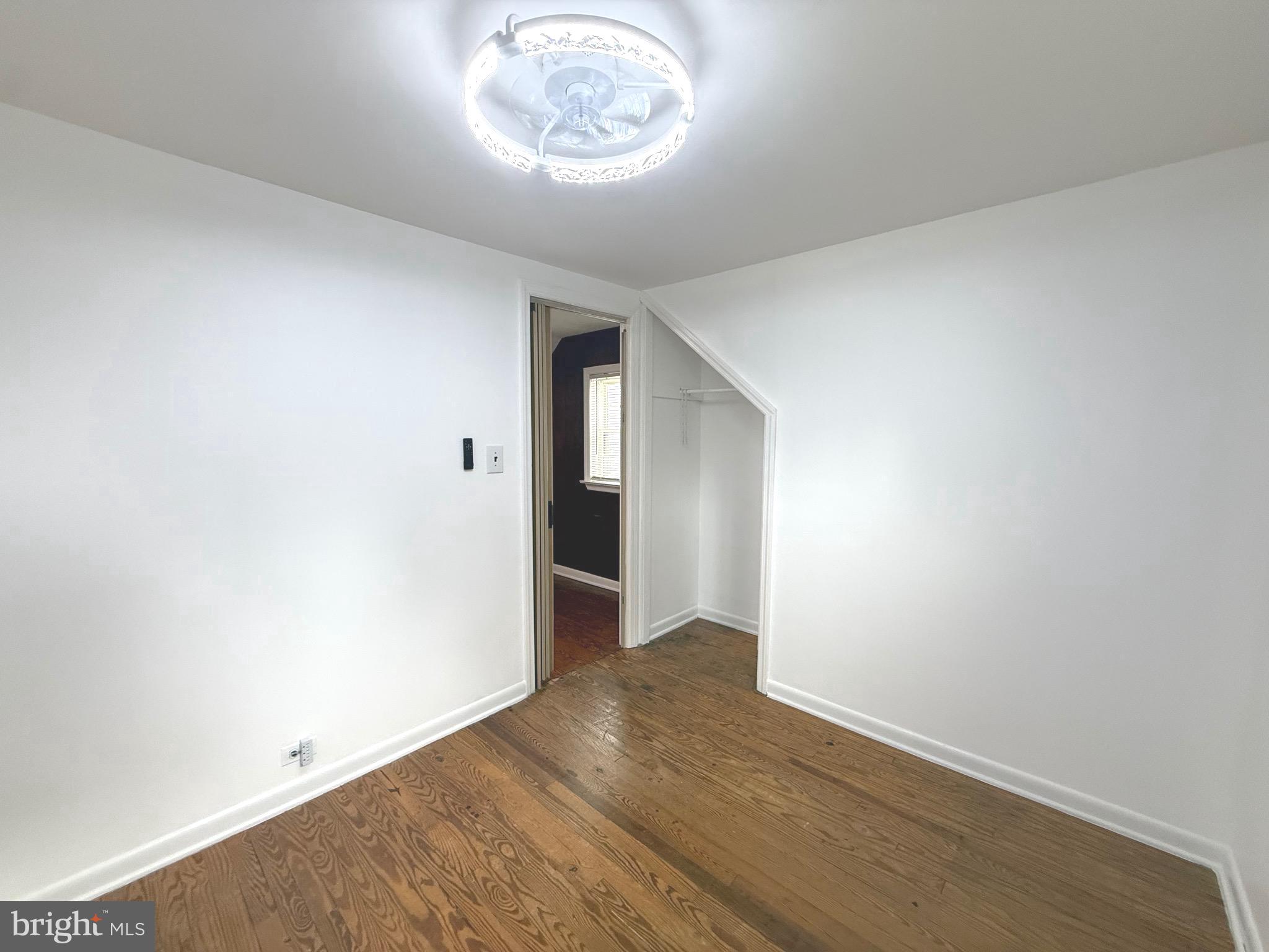 ROLLING VIEW - Residential