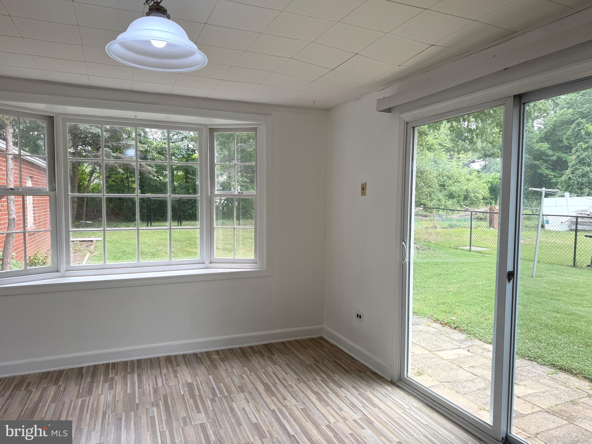 ROLLING VIEW - Residential