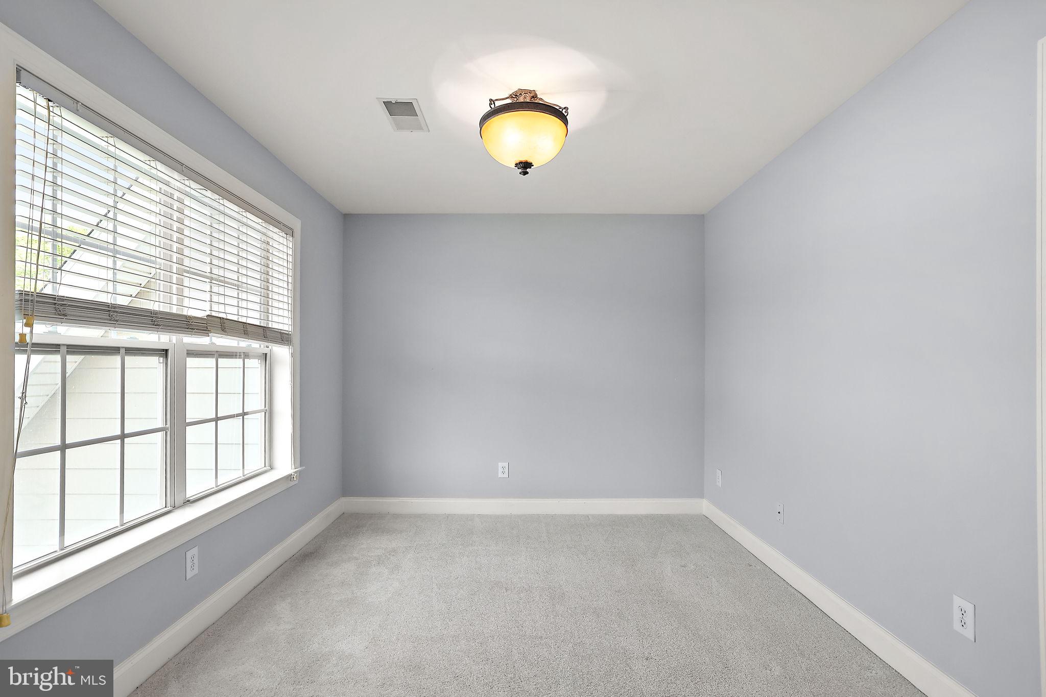 AUBURN HILLS - Residential