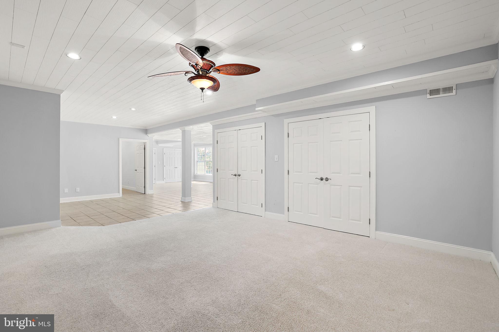 AUBURN HILLS - Residential