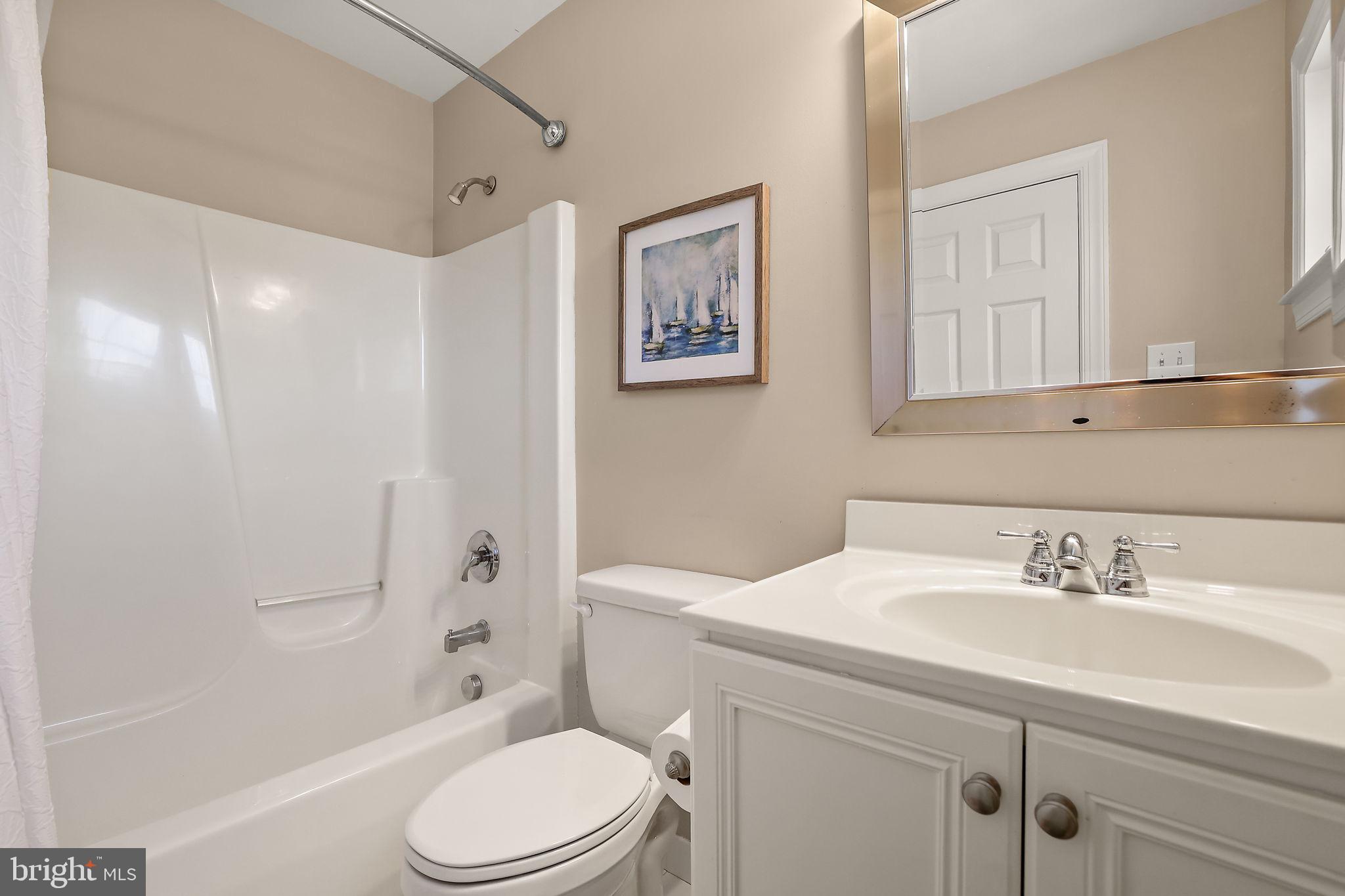 AUBURN HILLS - Residential