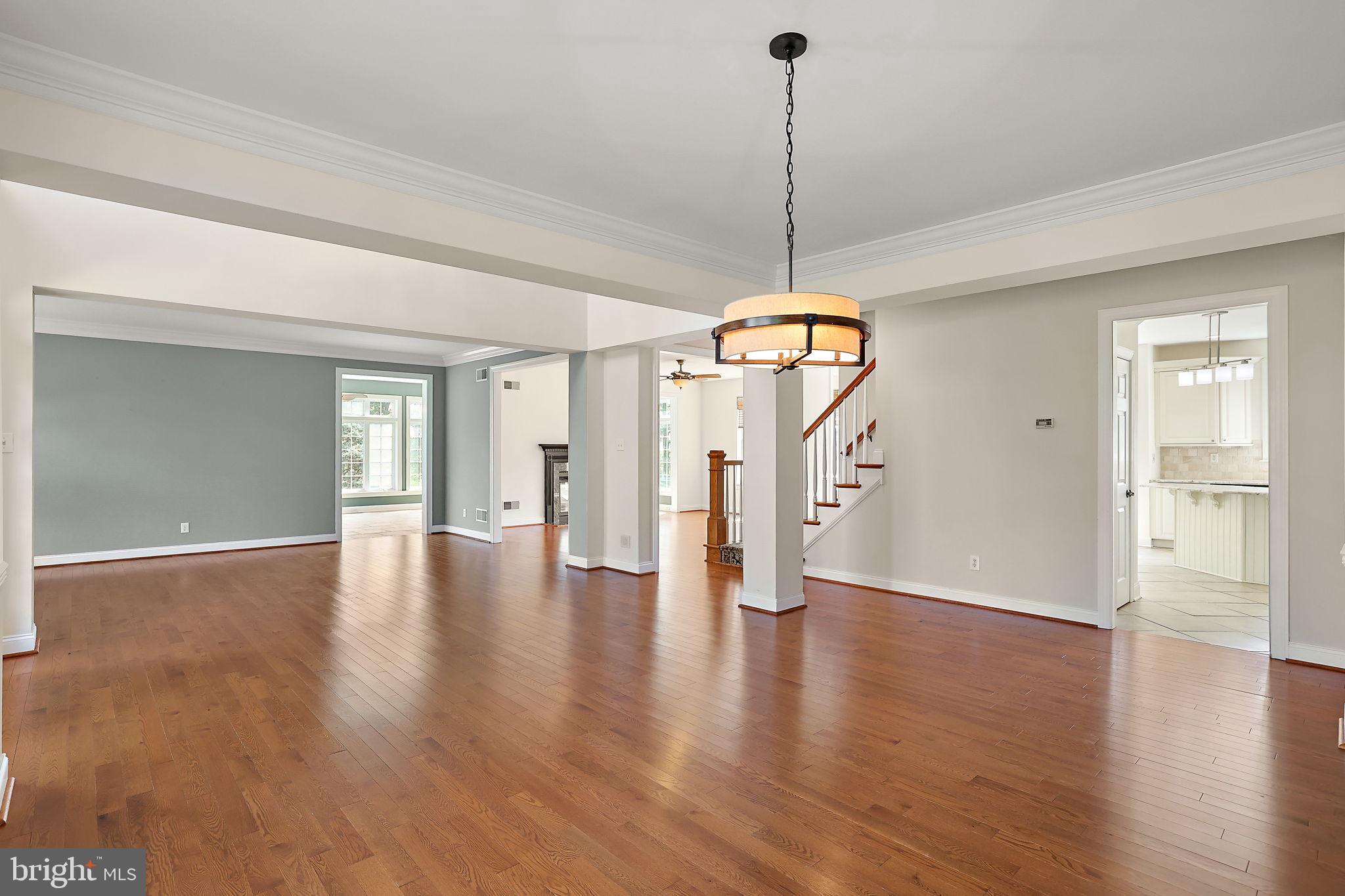 AUBURN HILLS - Residential
