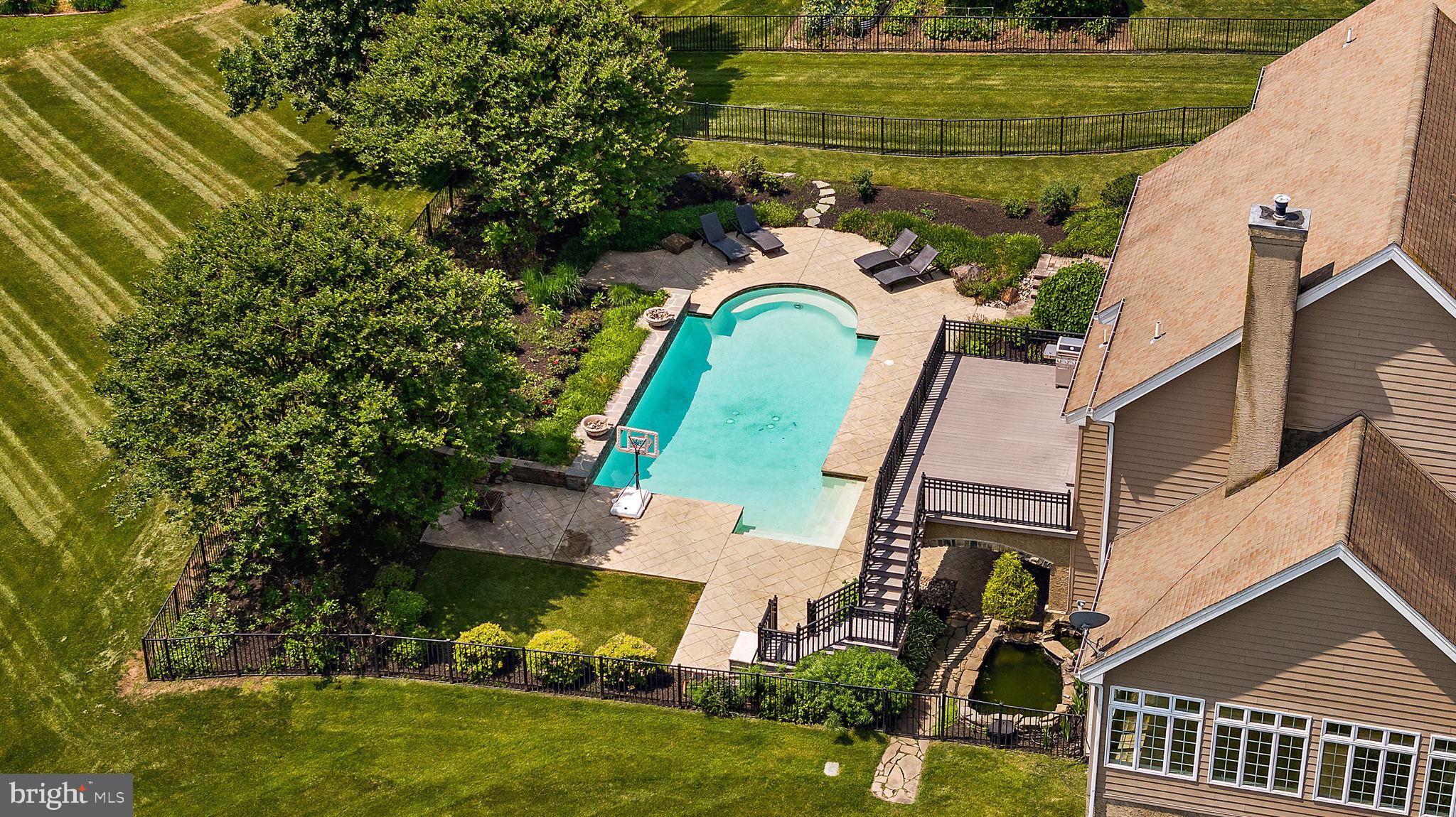 AUBURN HILLS - Residential
