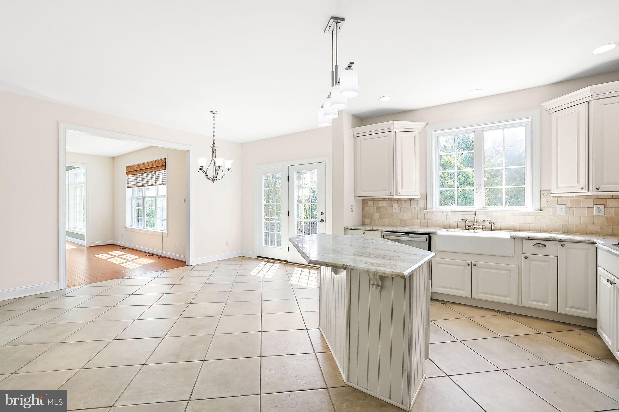 AUBURN HILLS - Residential