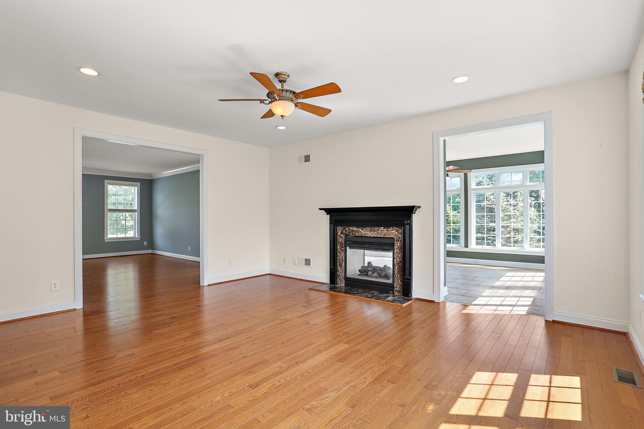 AUBURN HILLS - Residential