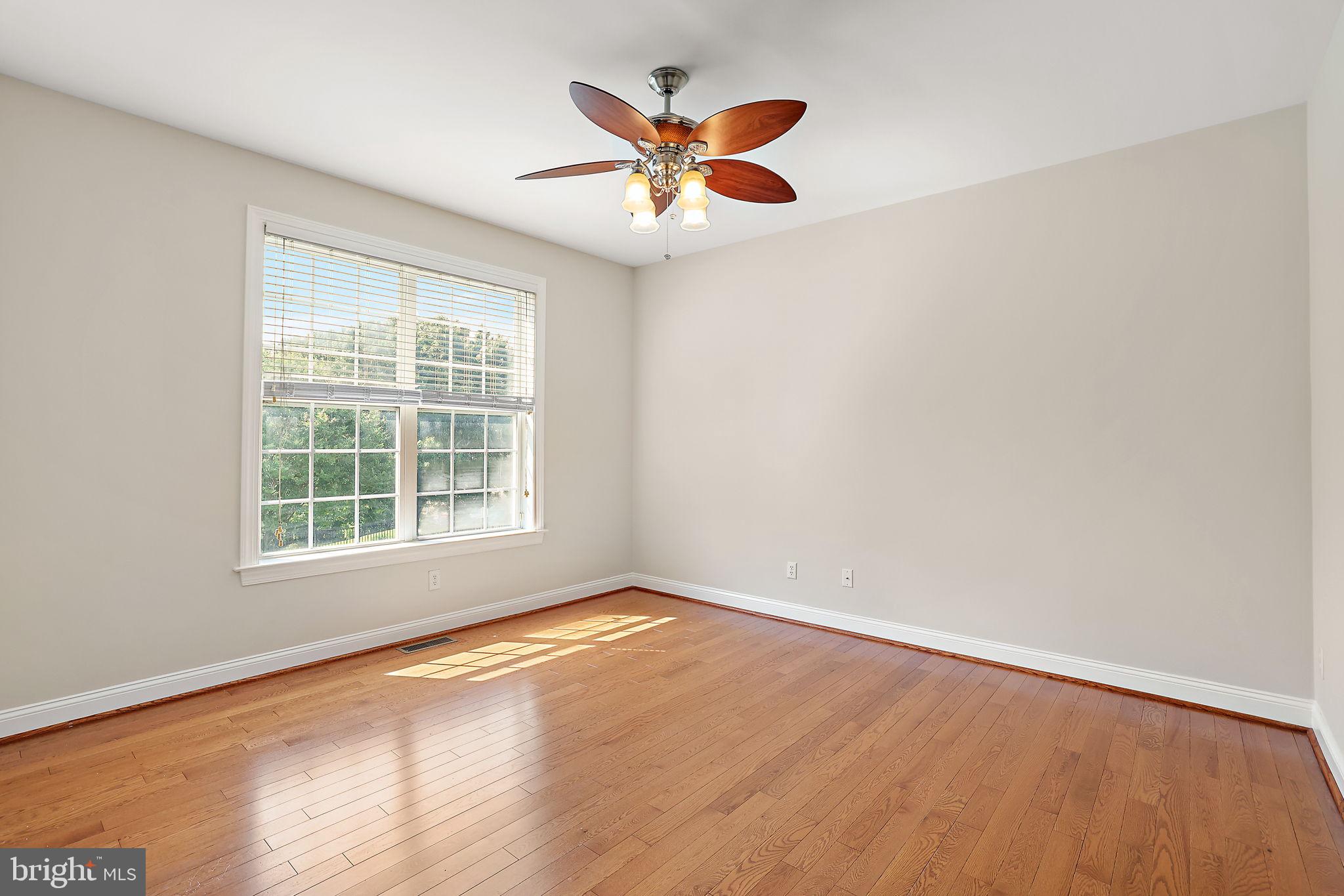 AUBURN HILLS - Residential