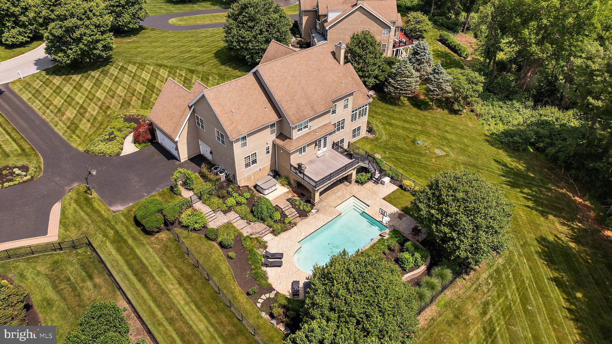 AUBURN HILLS - Residential