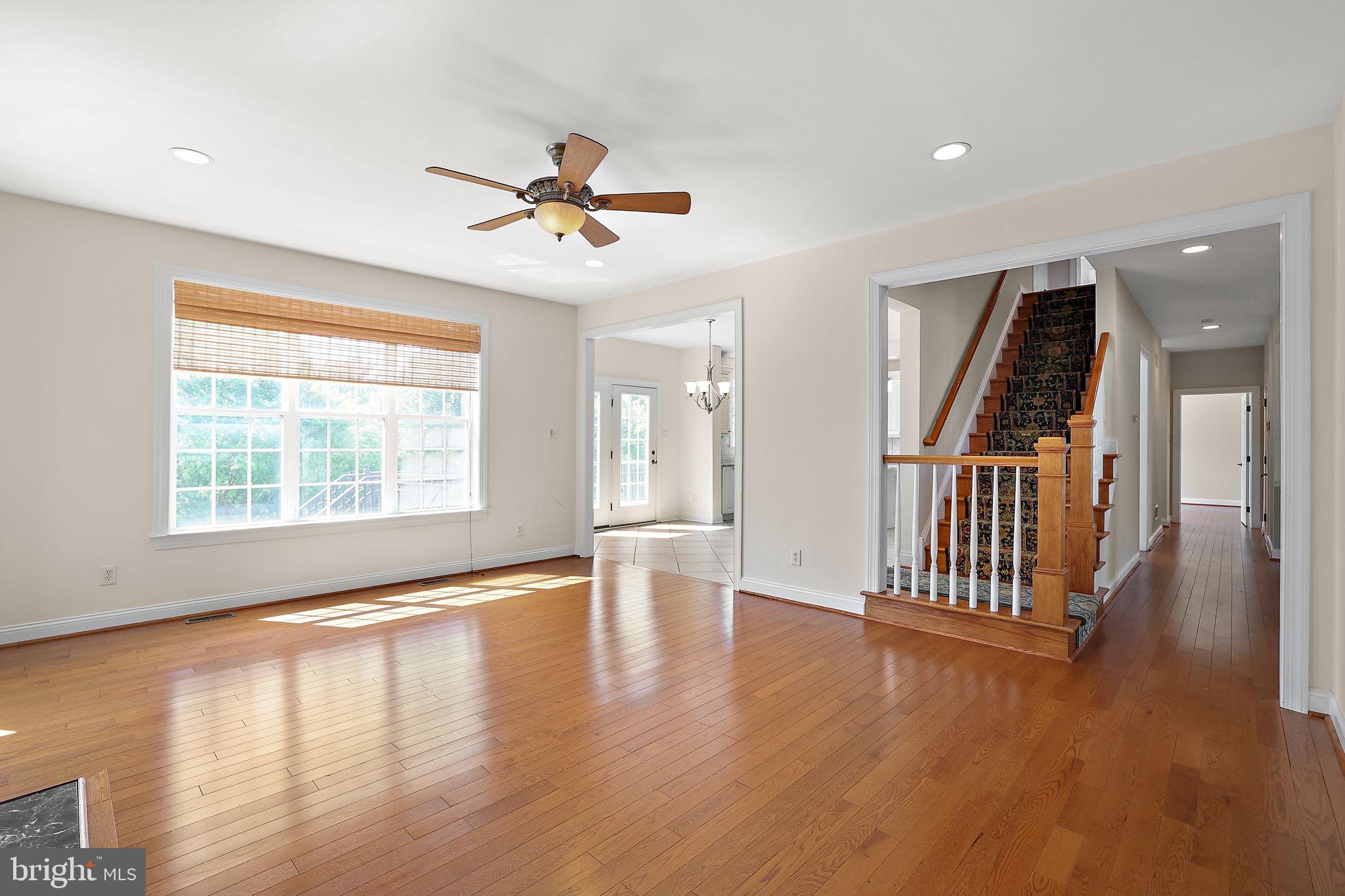 AUBURN HILLS - Residential