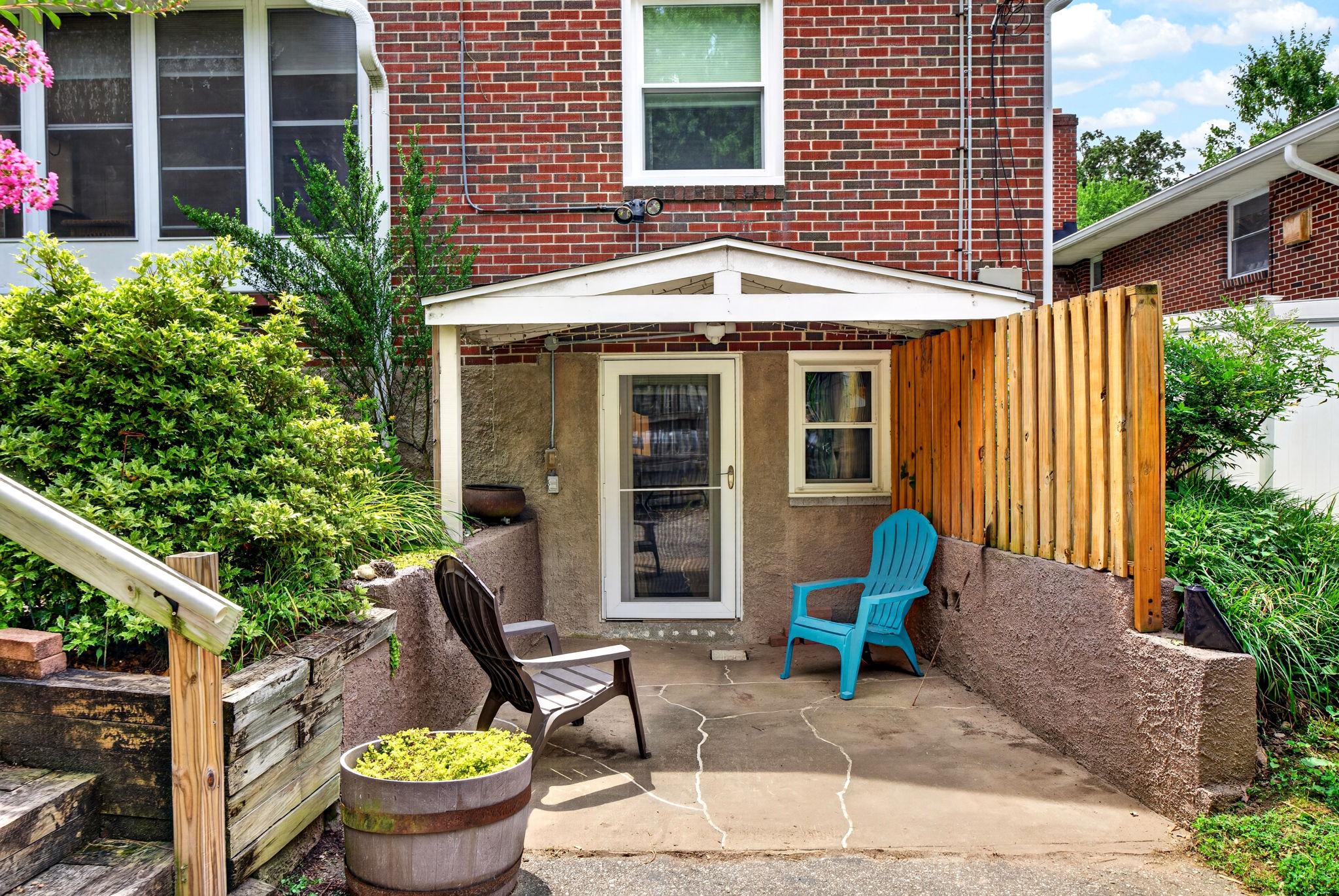 CATONSVILLE - Residential