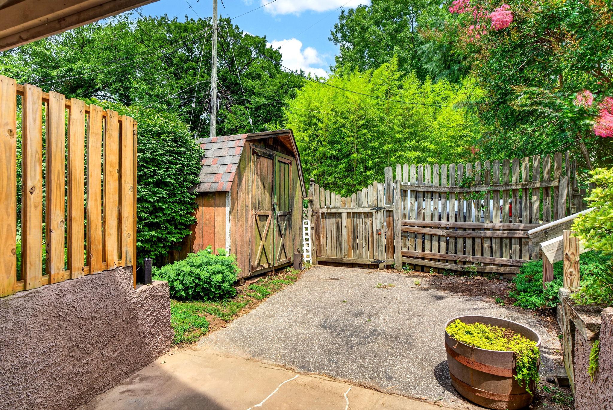 CATONSVILLE - Residential
