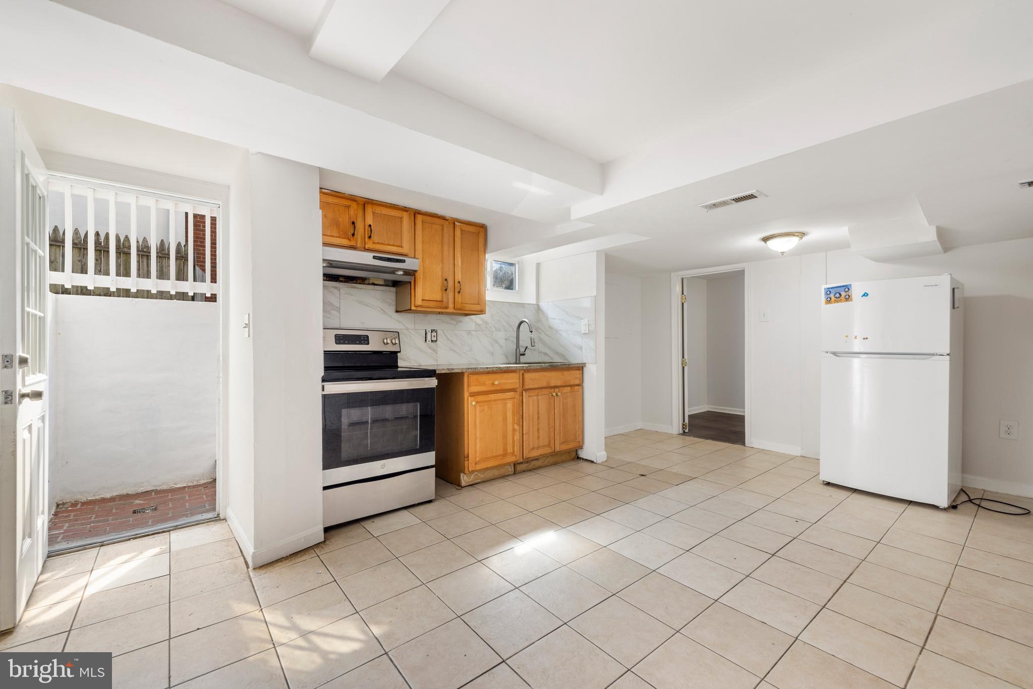 CONNECTICUT AVENUE ESTATES - Residential