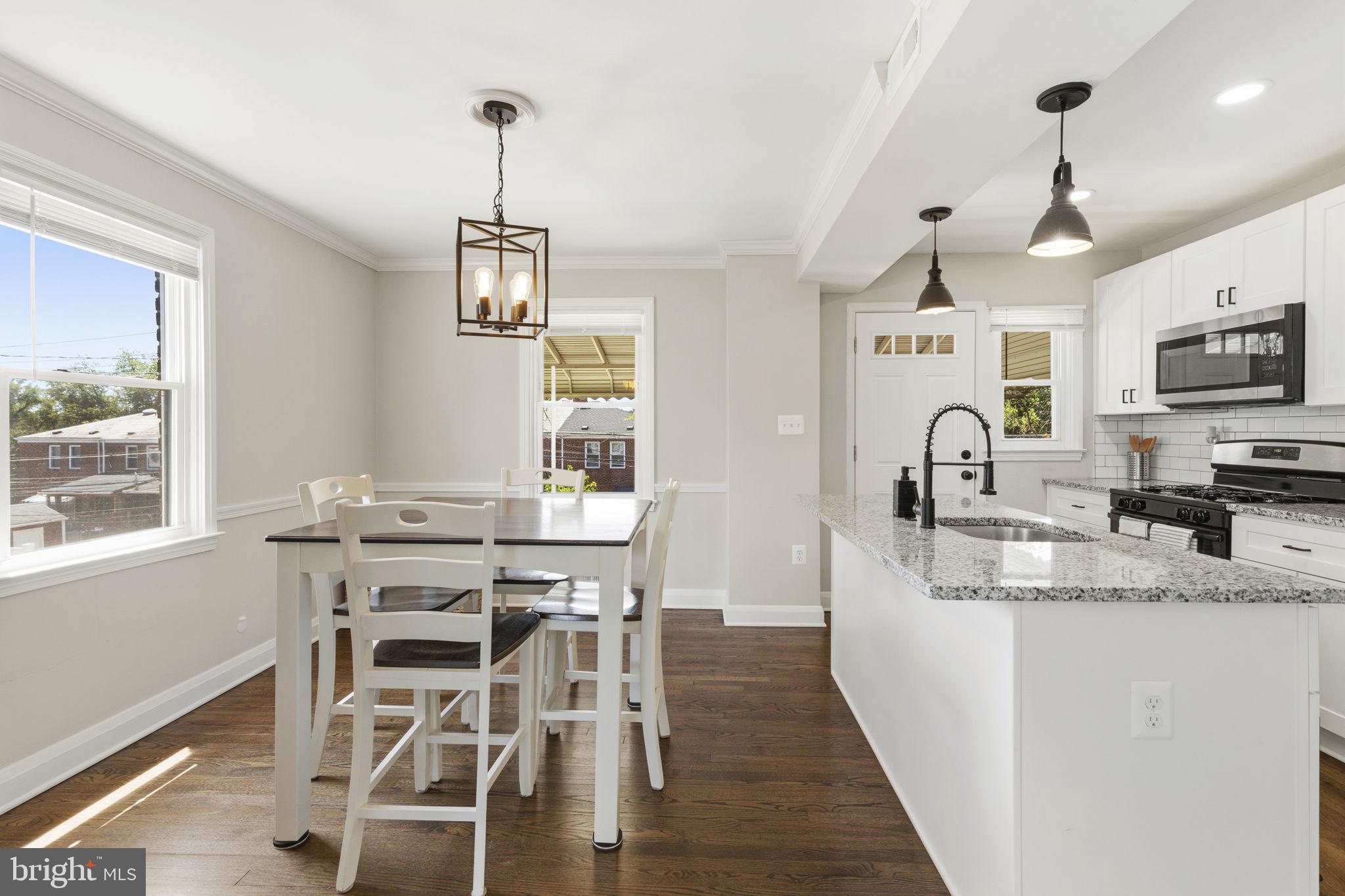 RIDGELEIGH - Residential