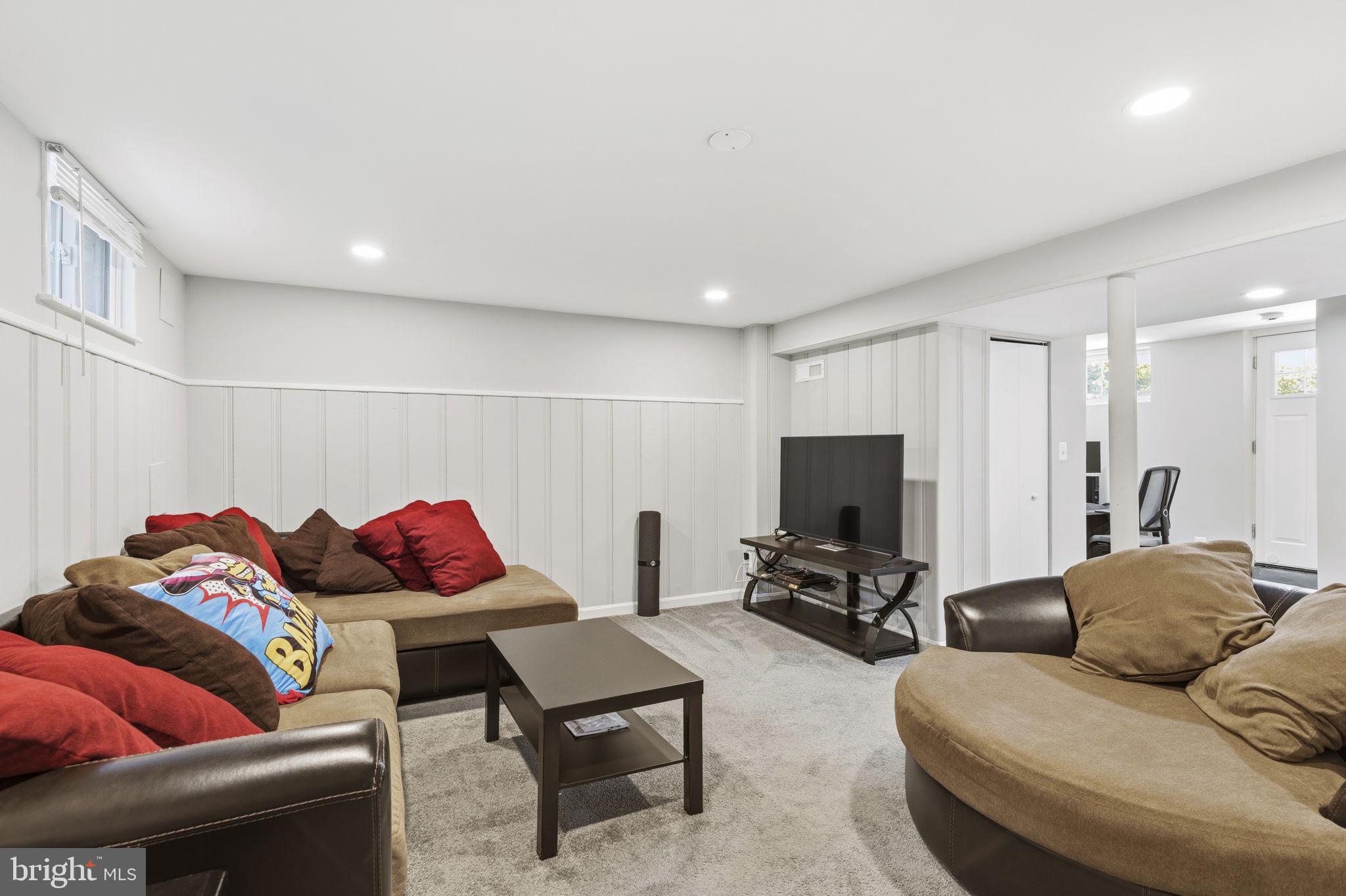 RIDGELEIGH - Residential