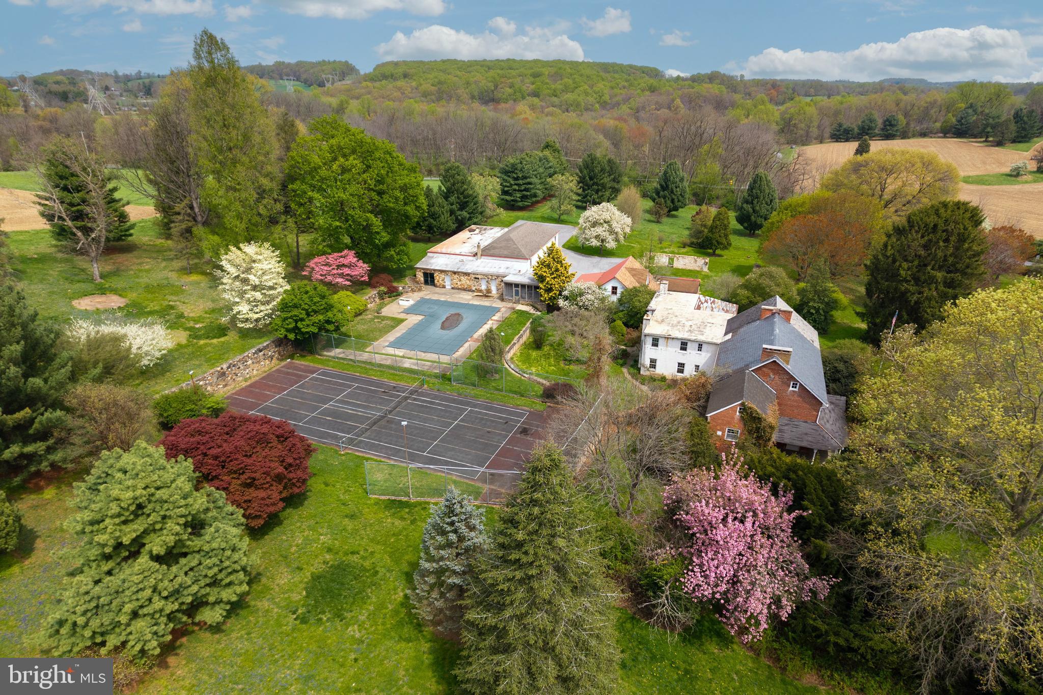 CHESHIRE HUNT - Residential