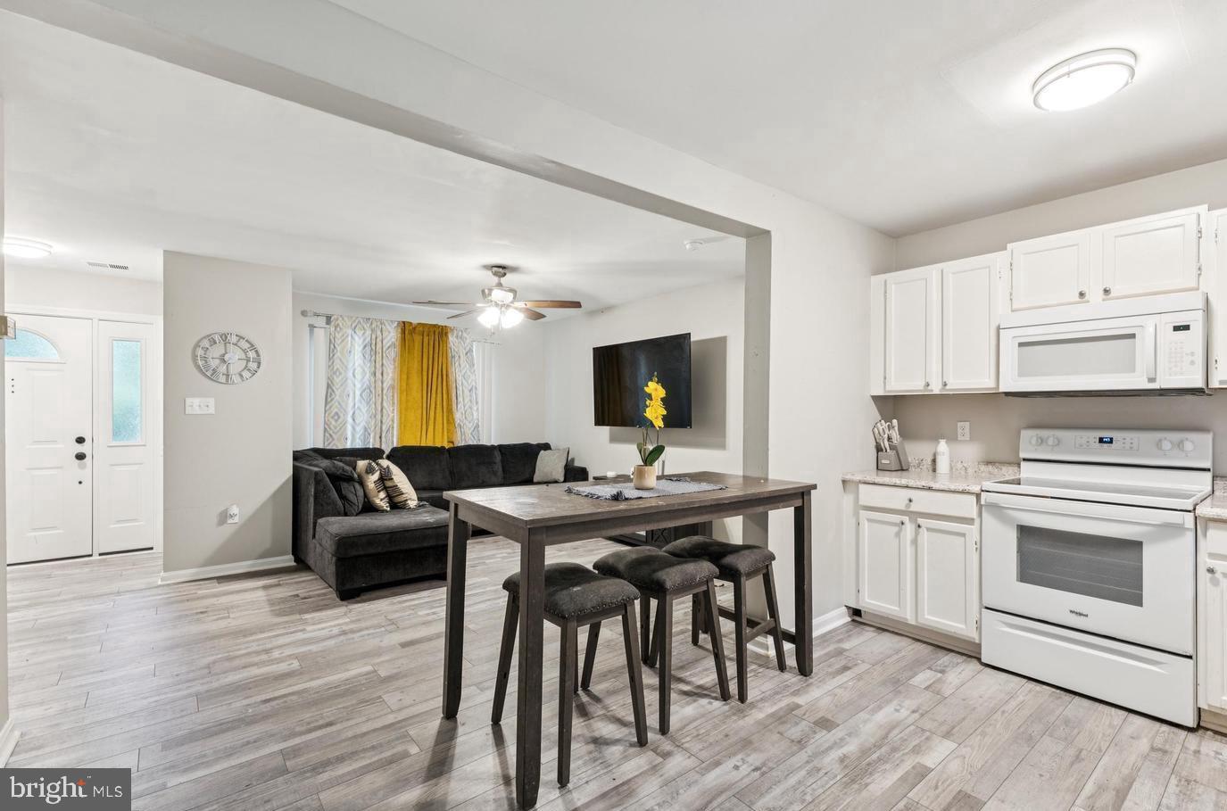 ST CHARLES HUNTINGTON - Residential