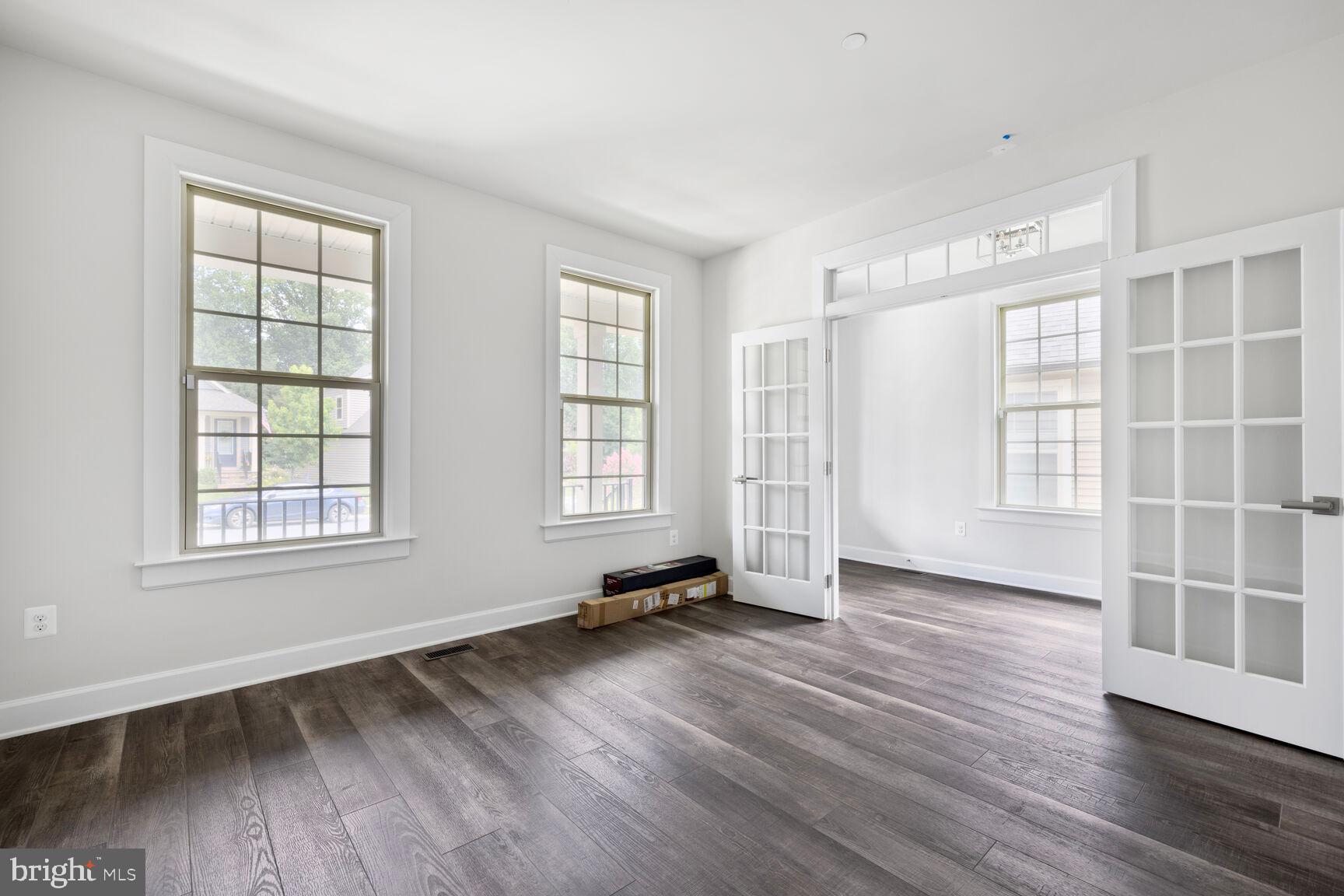 THE WOODLANDS - Residential