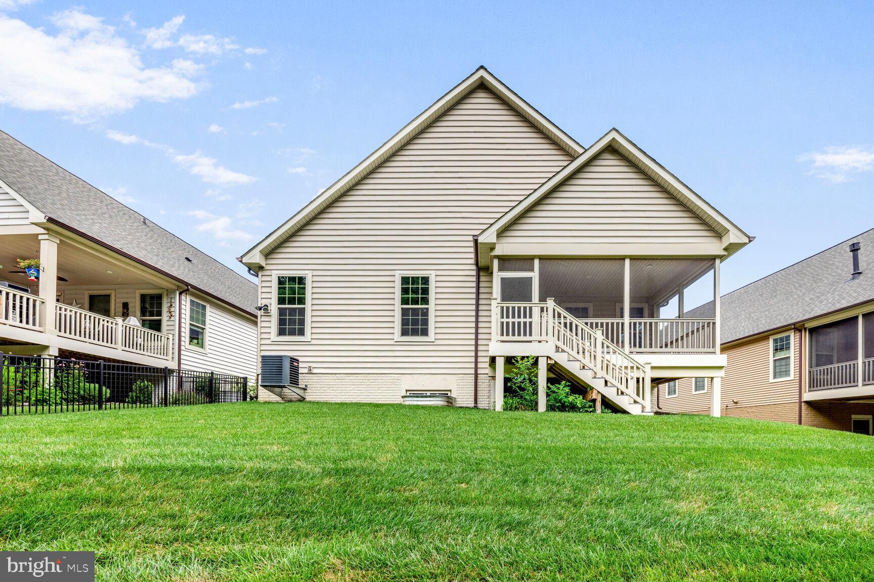 THE WOODLANDS - Residential