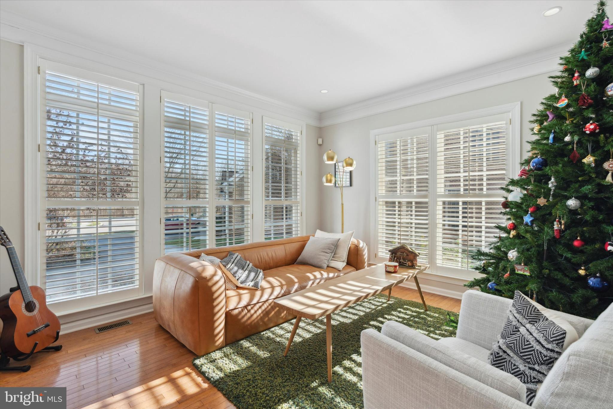 SPRINGTON POINTE WOODS - Residential Lease