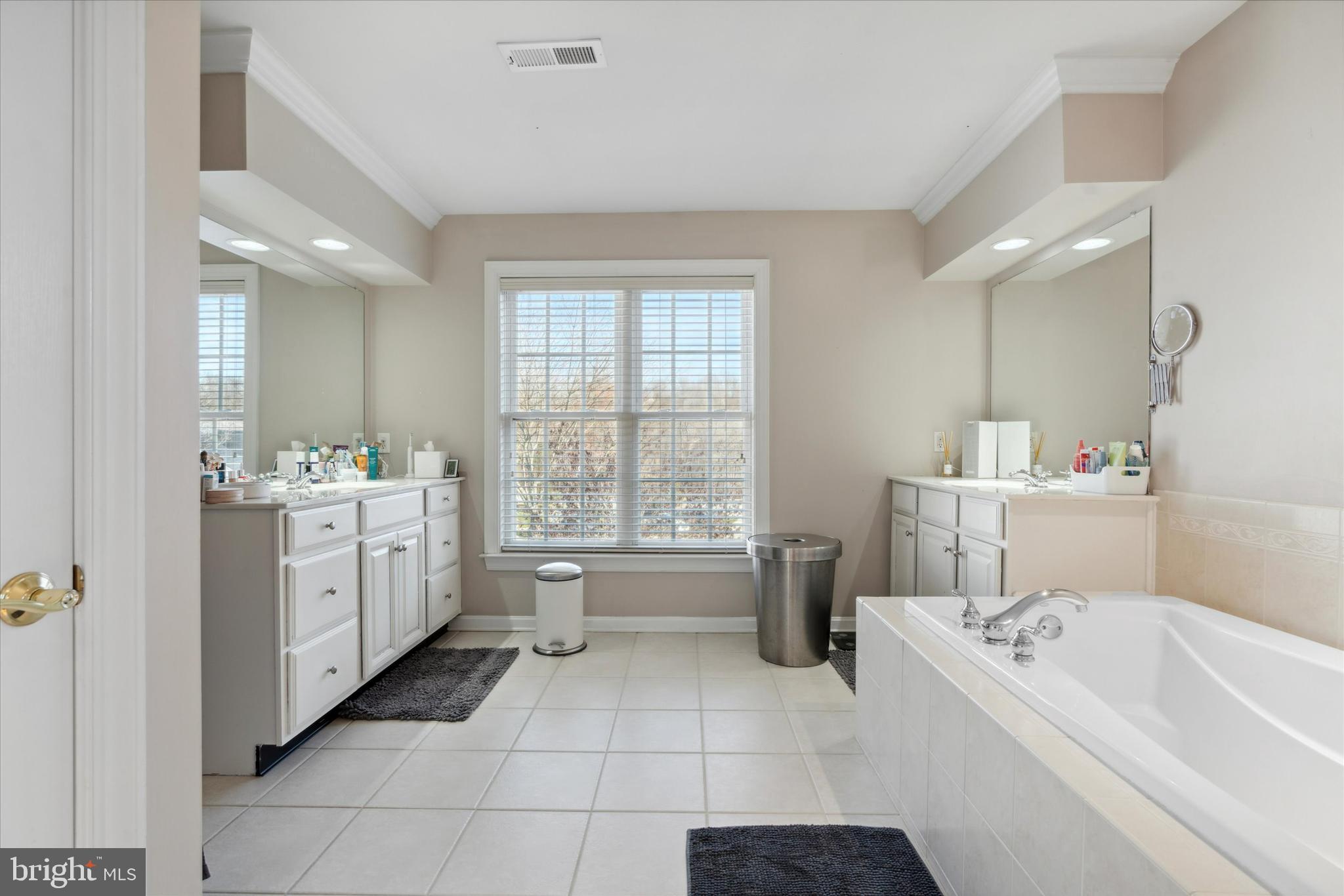 SPRINGTON POINTE WOODS - Residential Lease