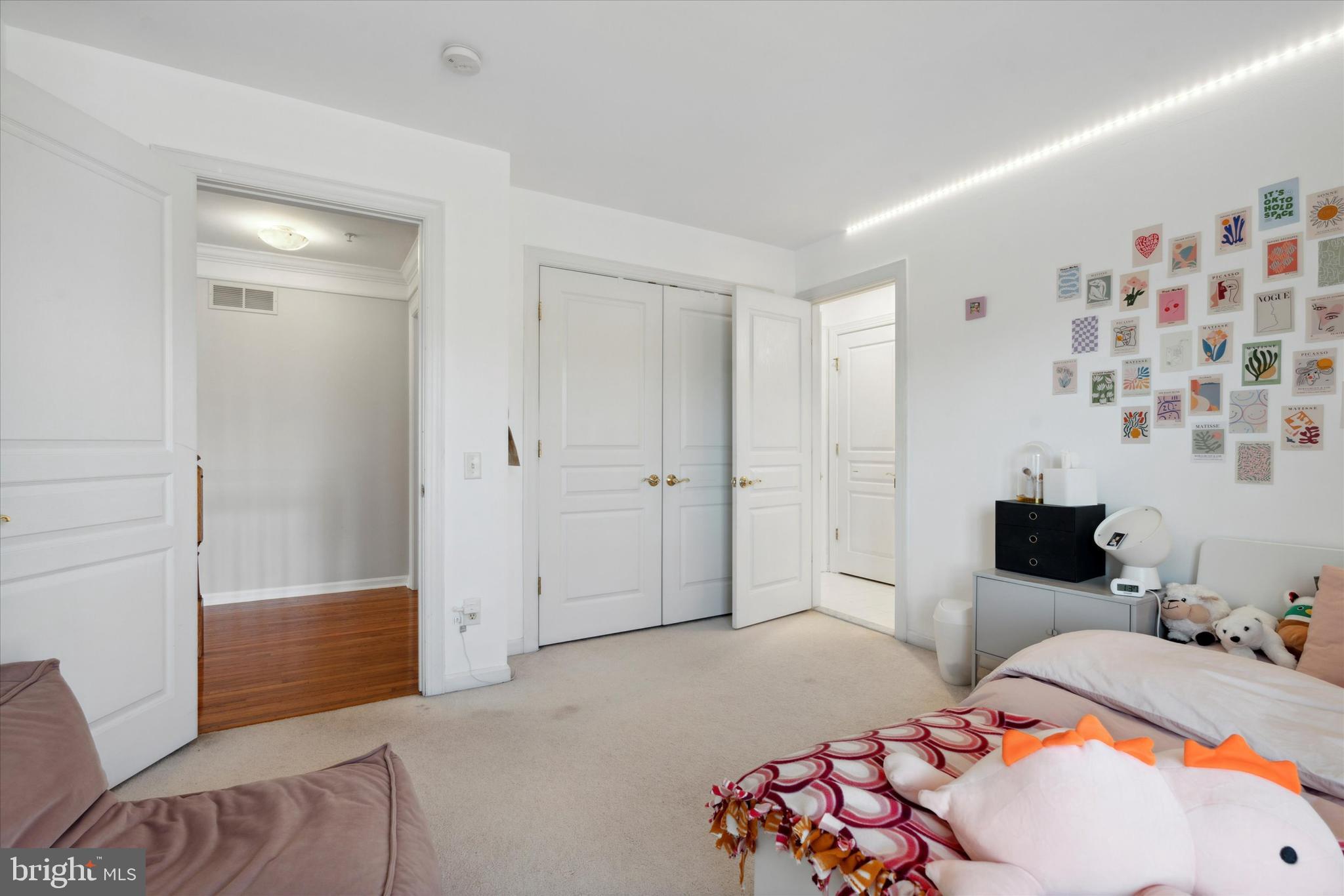 SPRINGTON POINTE WOODS - Residential Lease