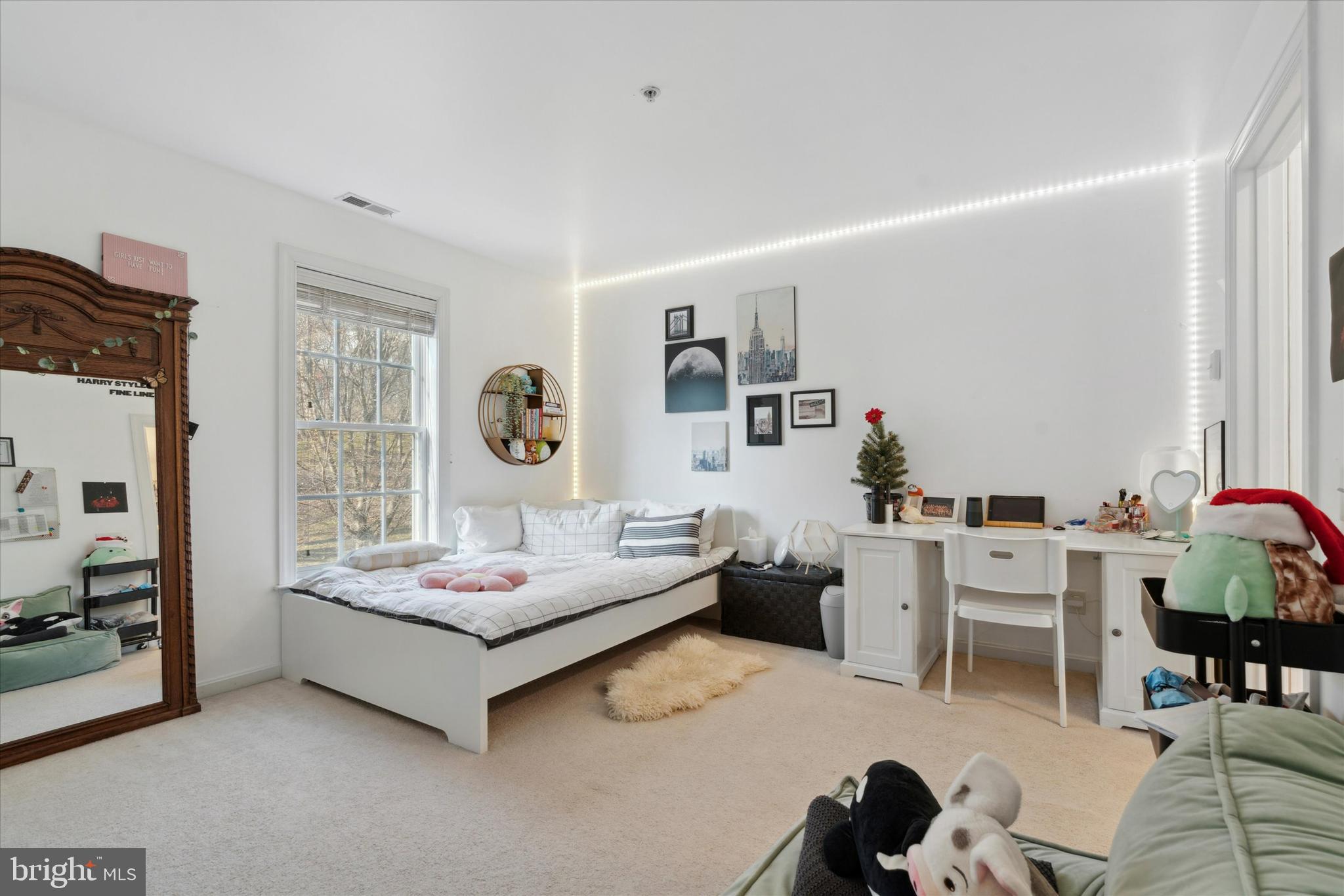 SPRINGTON POINTE WOODS - Residential Lease