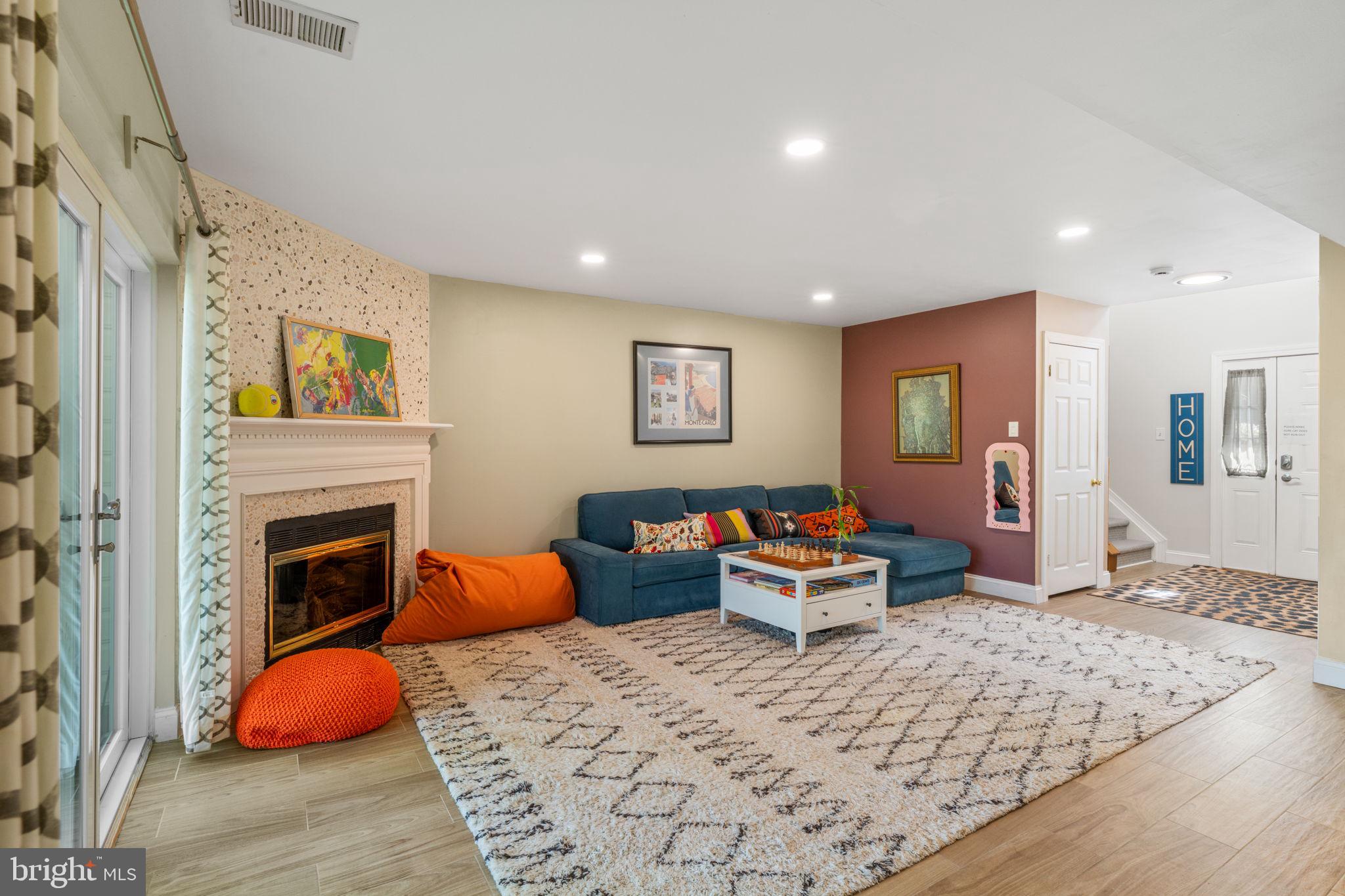 TAPESTRY - Residential
