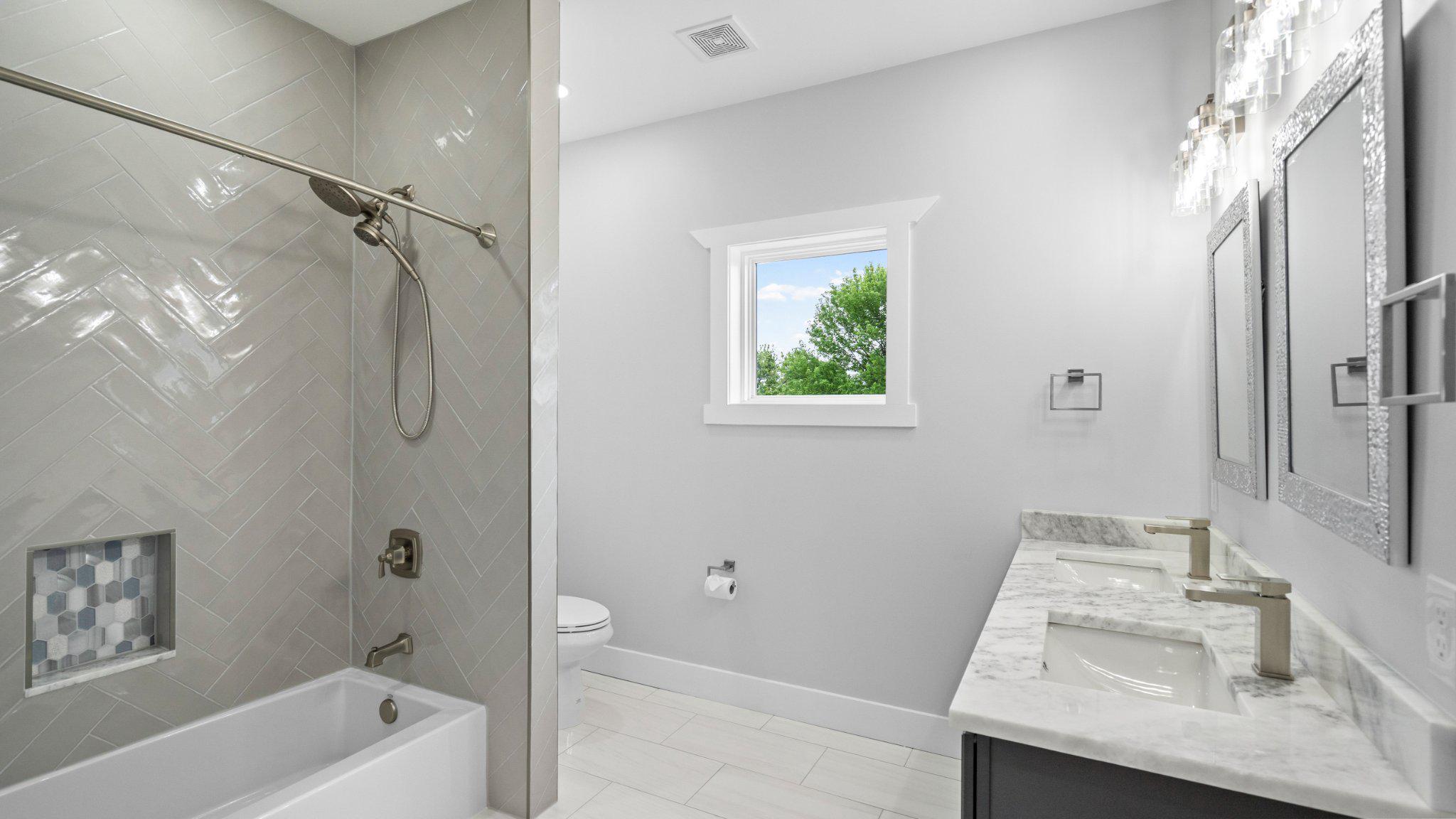 CHESAPEAKE TERRACE - Residential