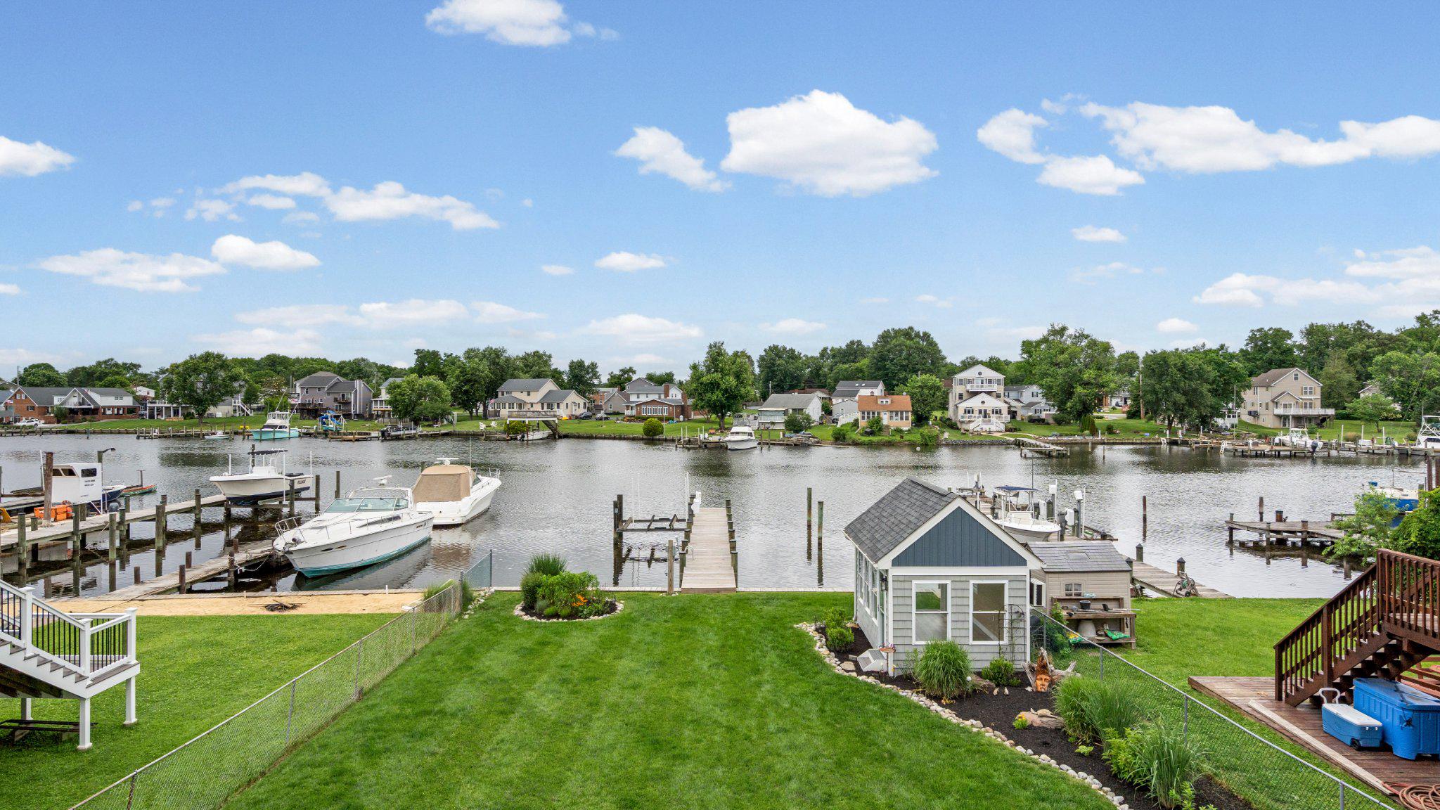 CHESAPEAKE TERRACE - Residential