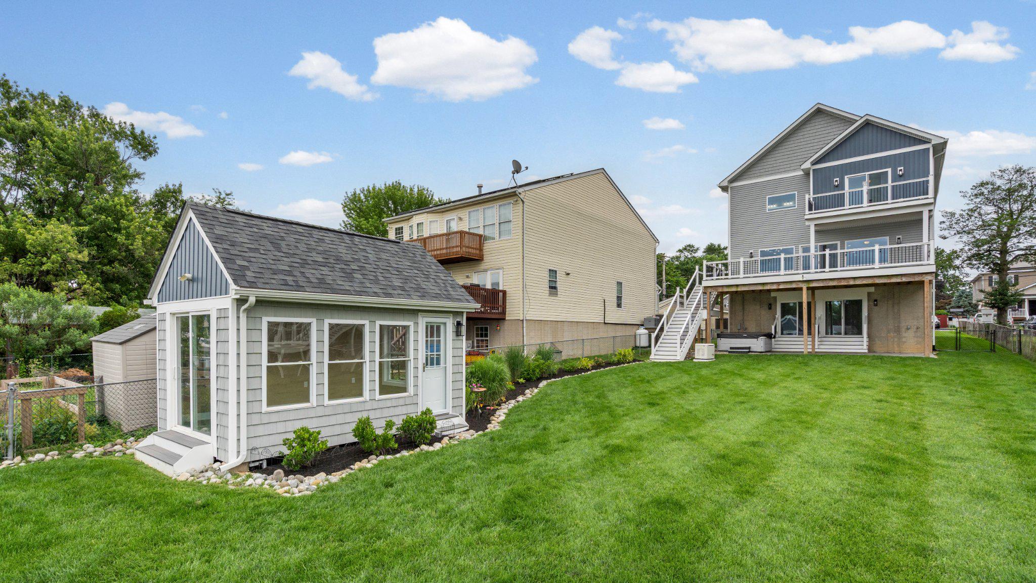 CHESAPEAKE TERRACE - Residential
