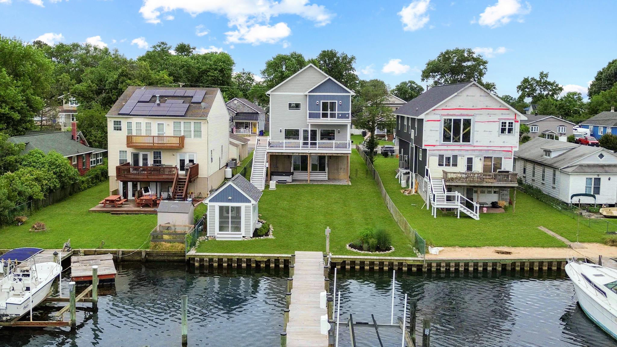 CHESAPEAKE TERRACE - Residential