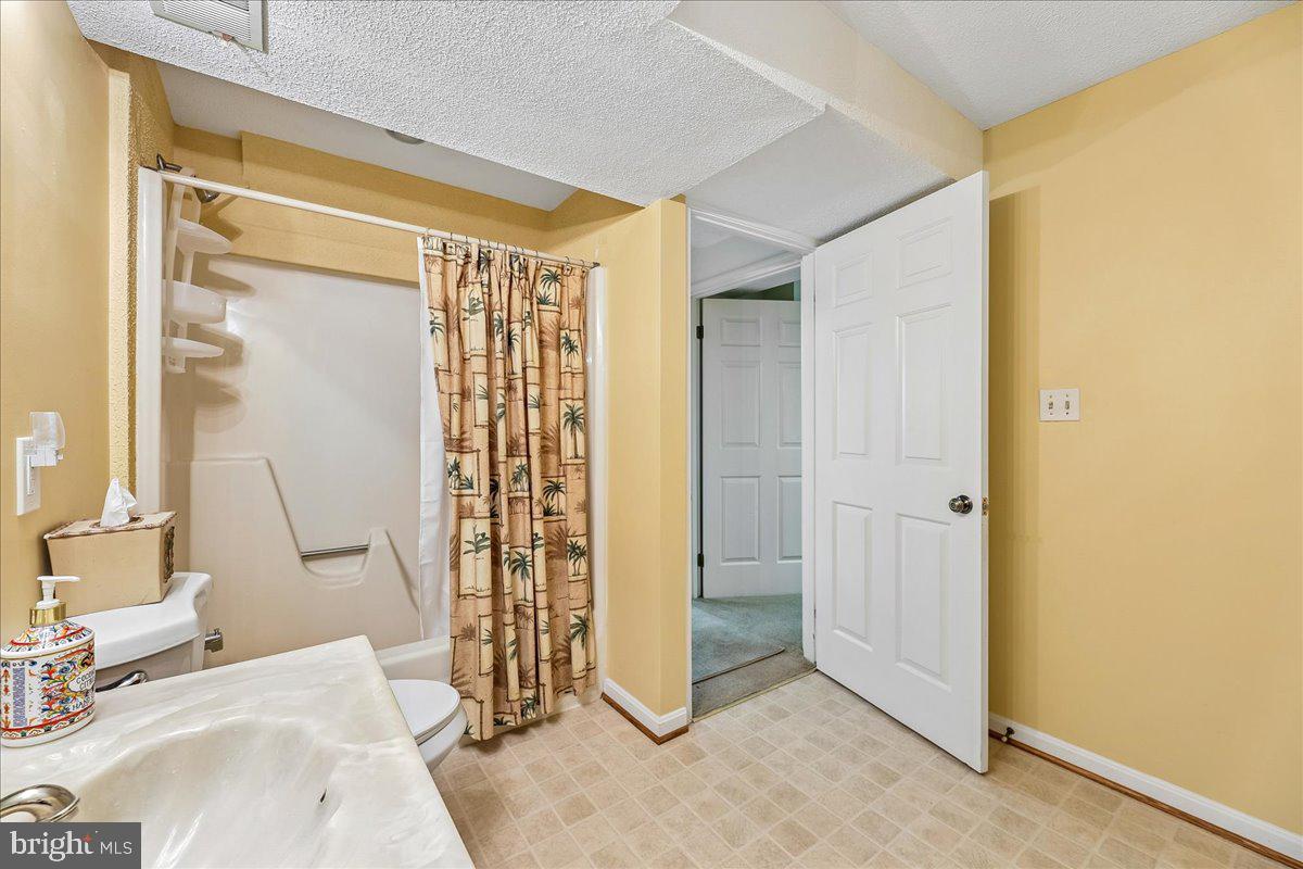 SOMERSET SOUTH - Residential