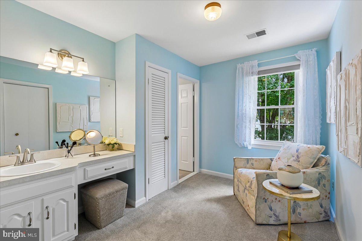 SOMERSET SOUTH - Residential