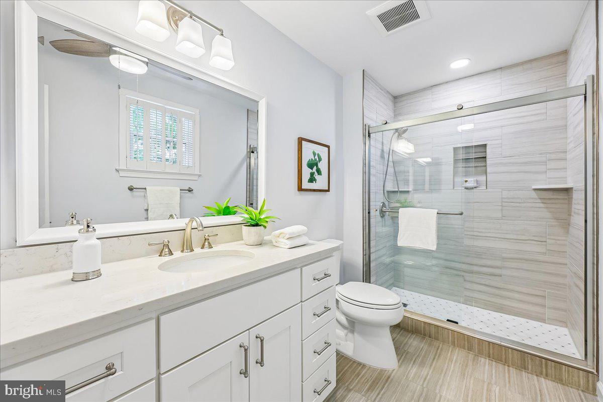SOMERSET SOUTH - Residential